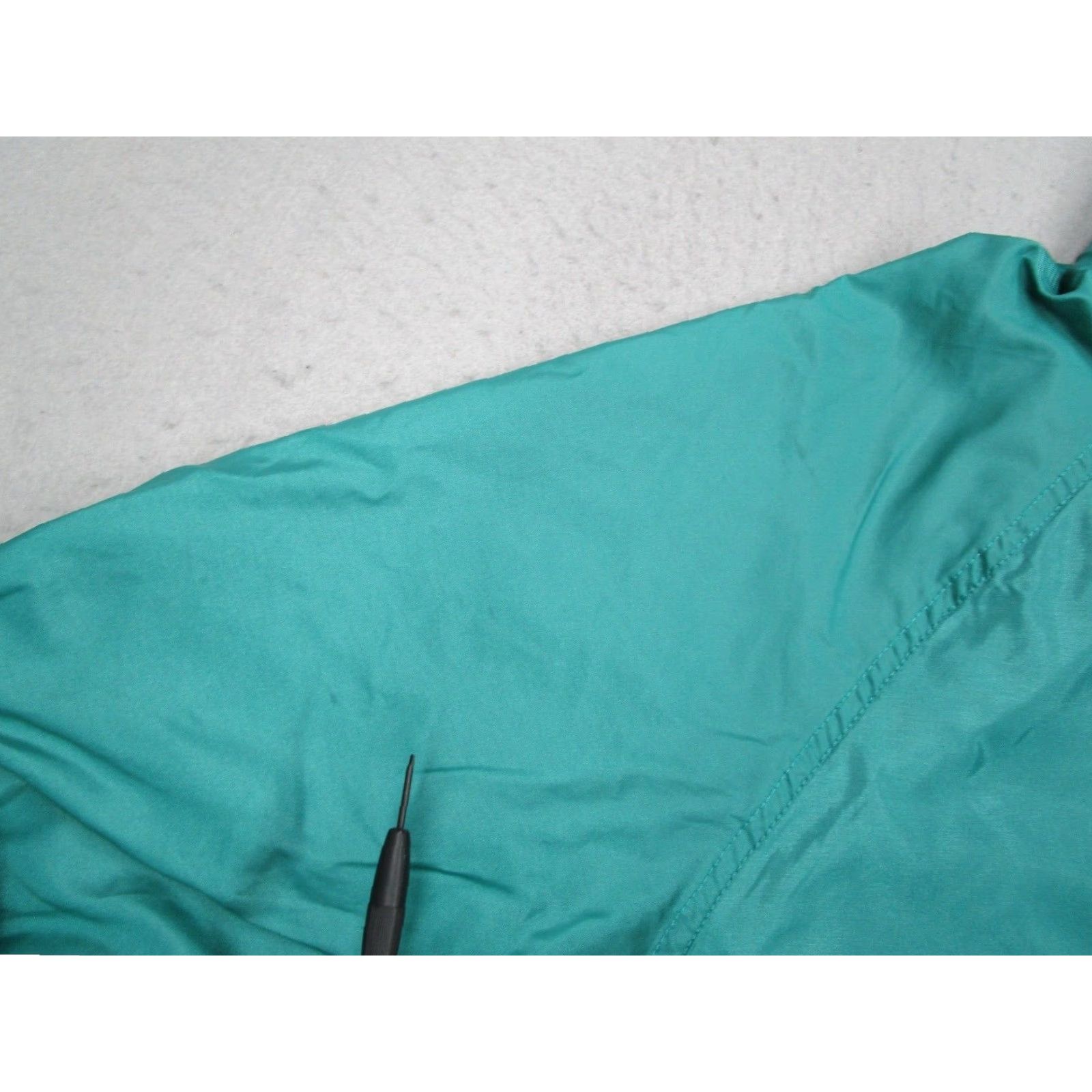 Vintage VINTAGE K-Products Jacket Mens Large Green Full Zip Pockets 90s Logo San Miguel Fresca Beer Bomber Jacket - Nylon Lined Size US L / EU 52-54 / 3 - 7 Thumbnail