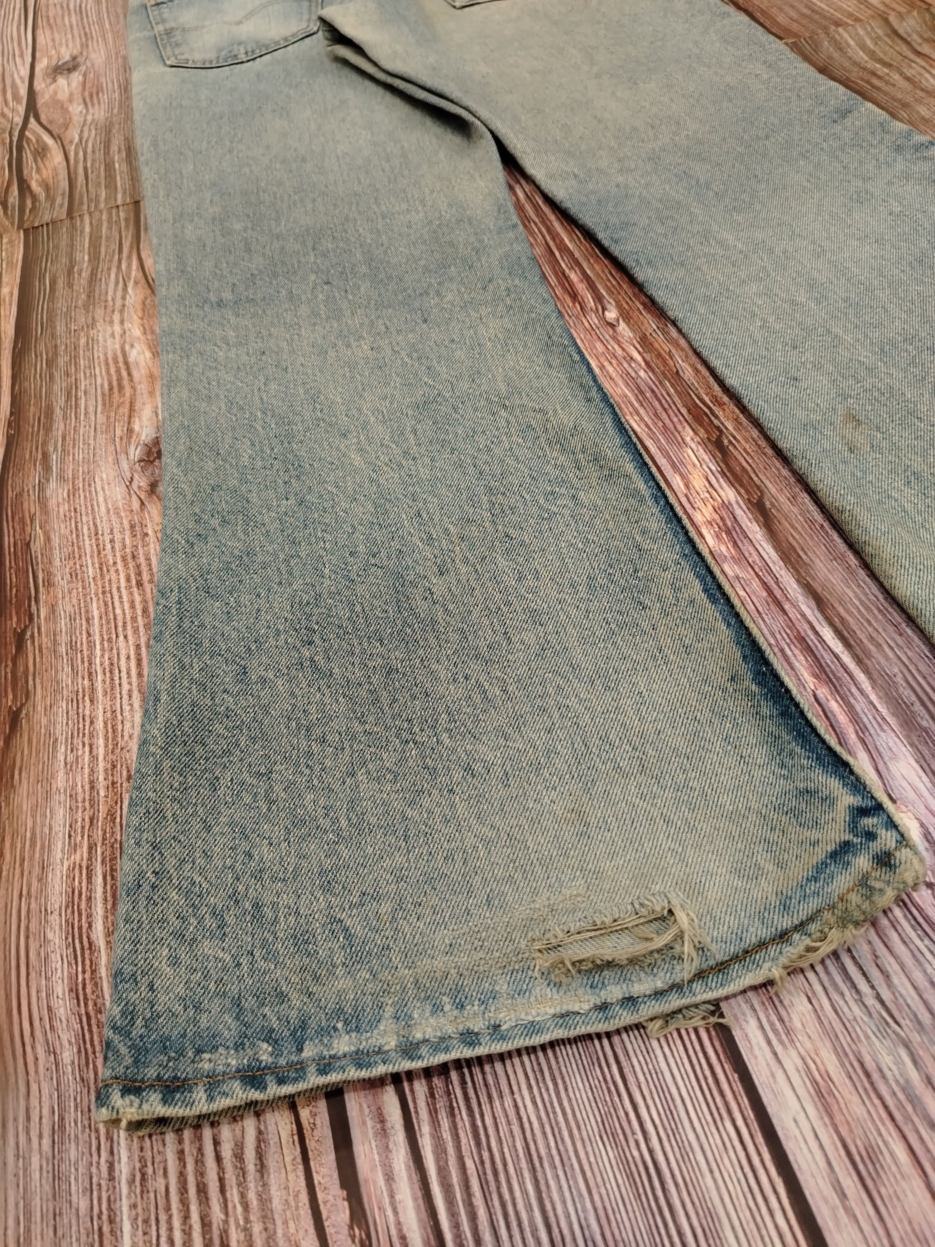 Levi's Levis 646 Jeans Flare Bell Bottom Bootcut Vintage Size US 33 - 17 Thumbnail
