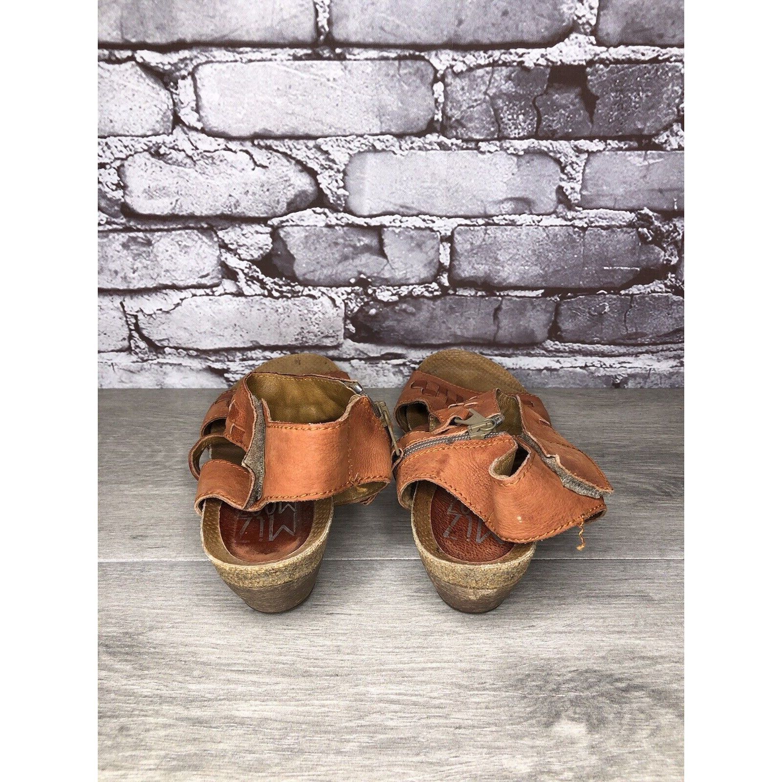 Other Miz Mooz Orange Leather Side Zipper Strap Heeled Sandals Wom Size US 10.5 / IT 40.5 - 4 Thumbnail