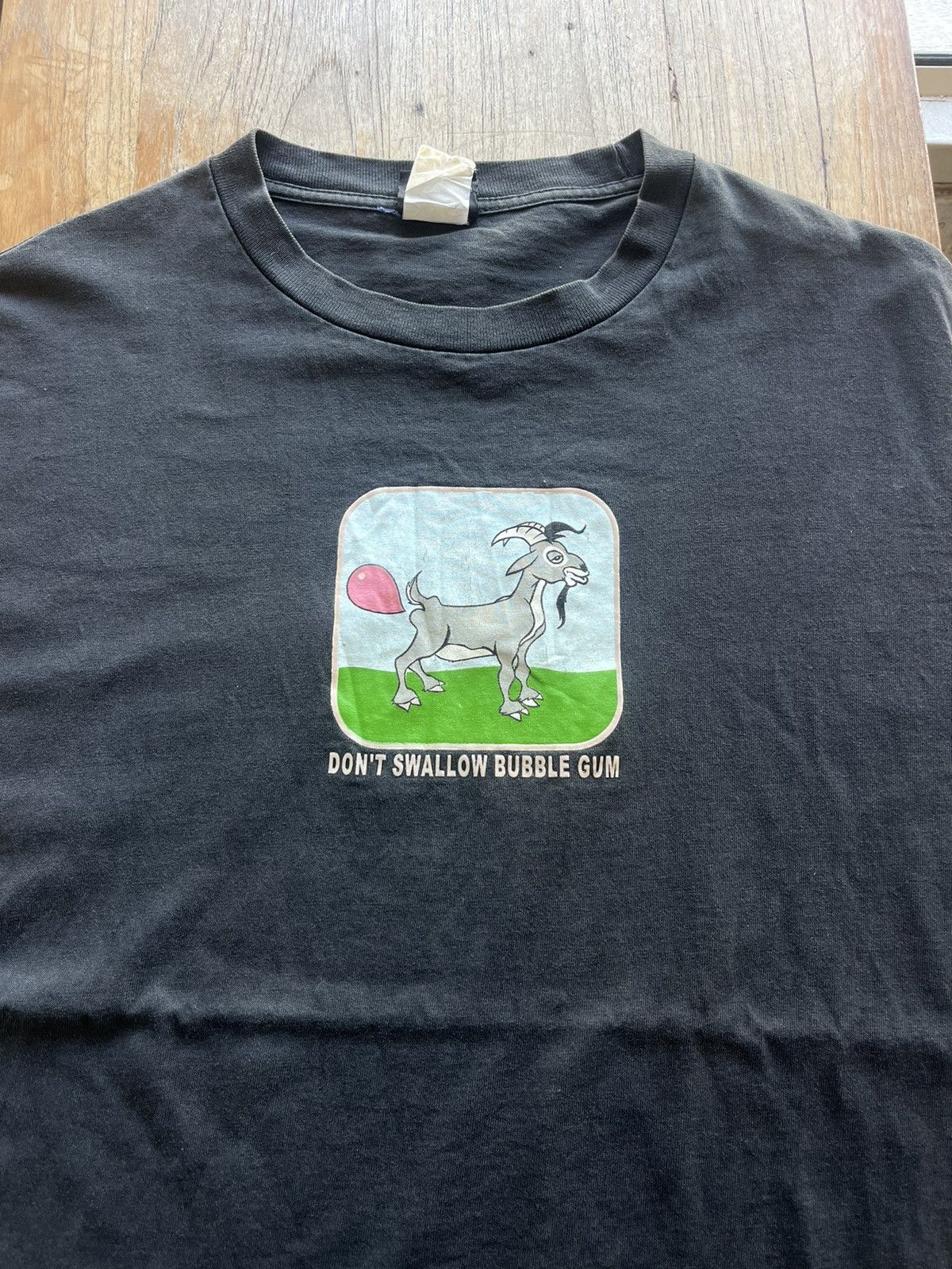 Other Hybrid Don’t Swallow Bubble Gum Funny Tshirt Size US L / EU 52-54 / 3 - 3 Thumbnail