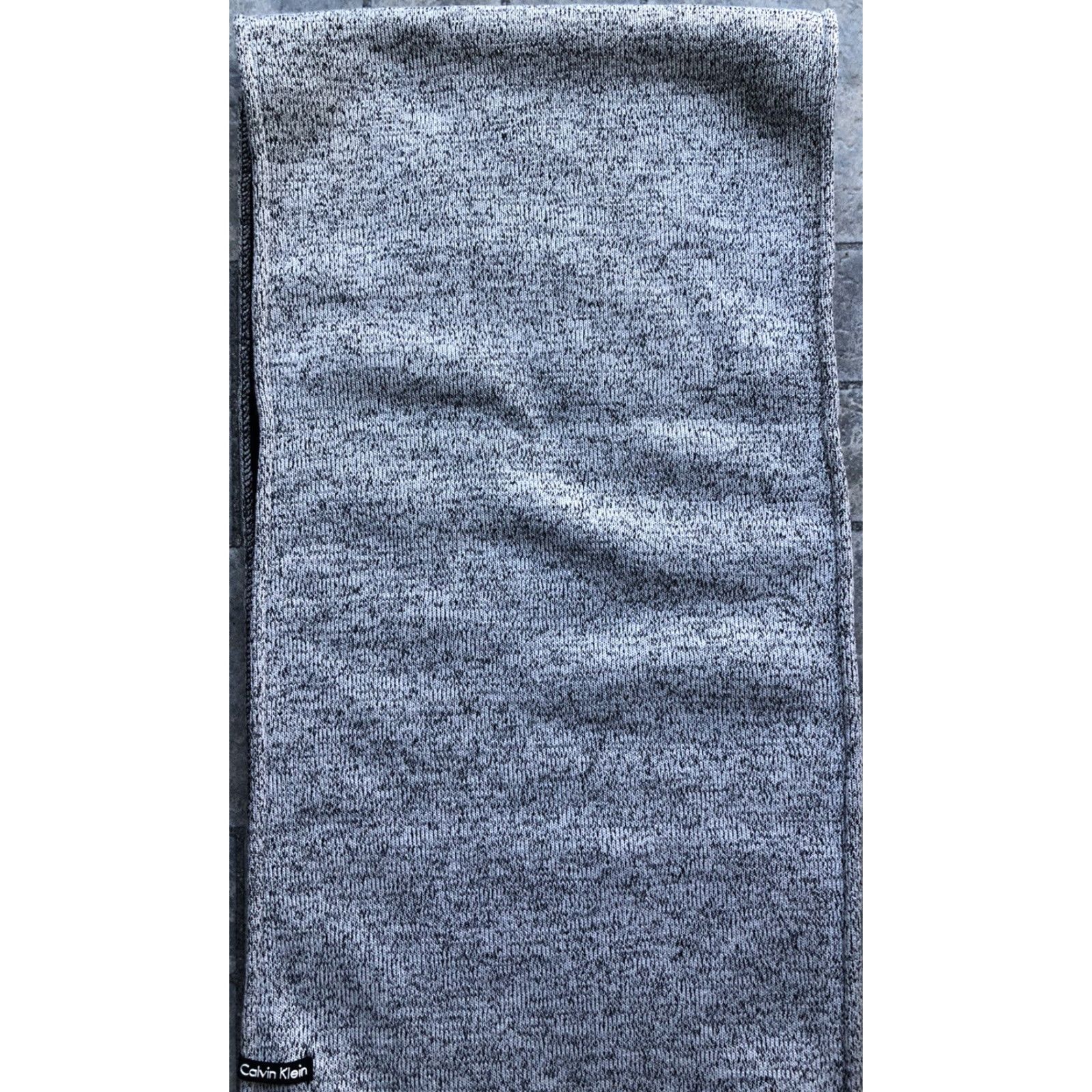 Calvin Klein VINTAGE Calvin Klein Scarf Gray & Black RN#54163 CA#57151 Women's Scarf Gray Black RN#54163 CA#57151 Size ONE SIZE - 3 Thumbnail