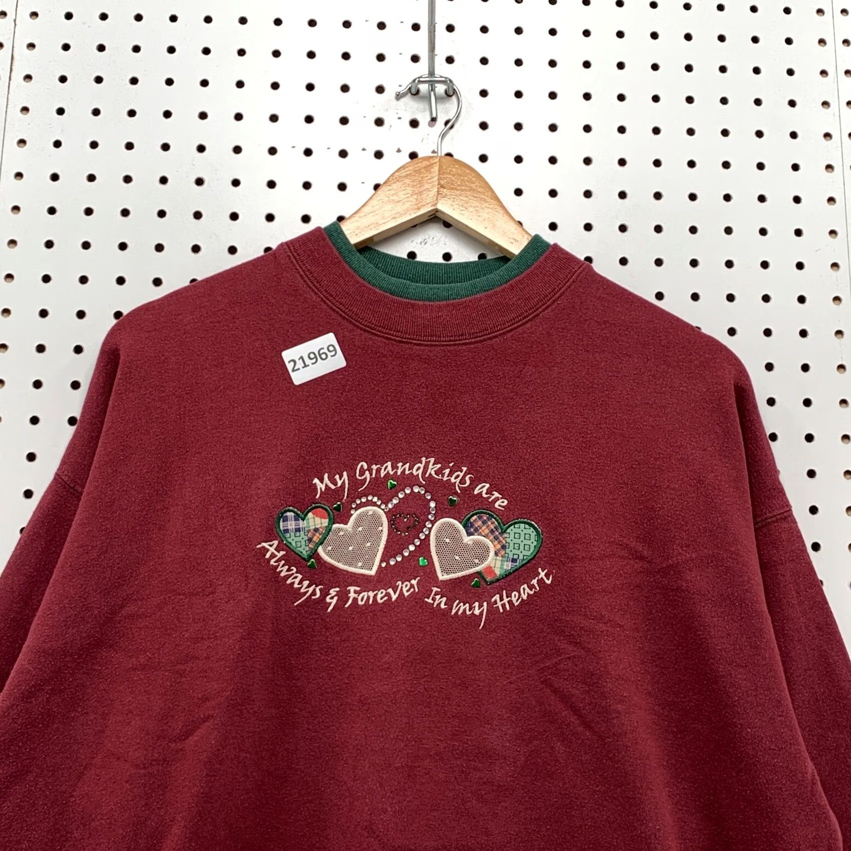Vintage M&C Sportswear Sweatshirt Red Heart Love Embroidered Women Large Crewneck Size L / US 10 / IT 46 - 6 Thumbnail