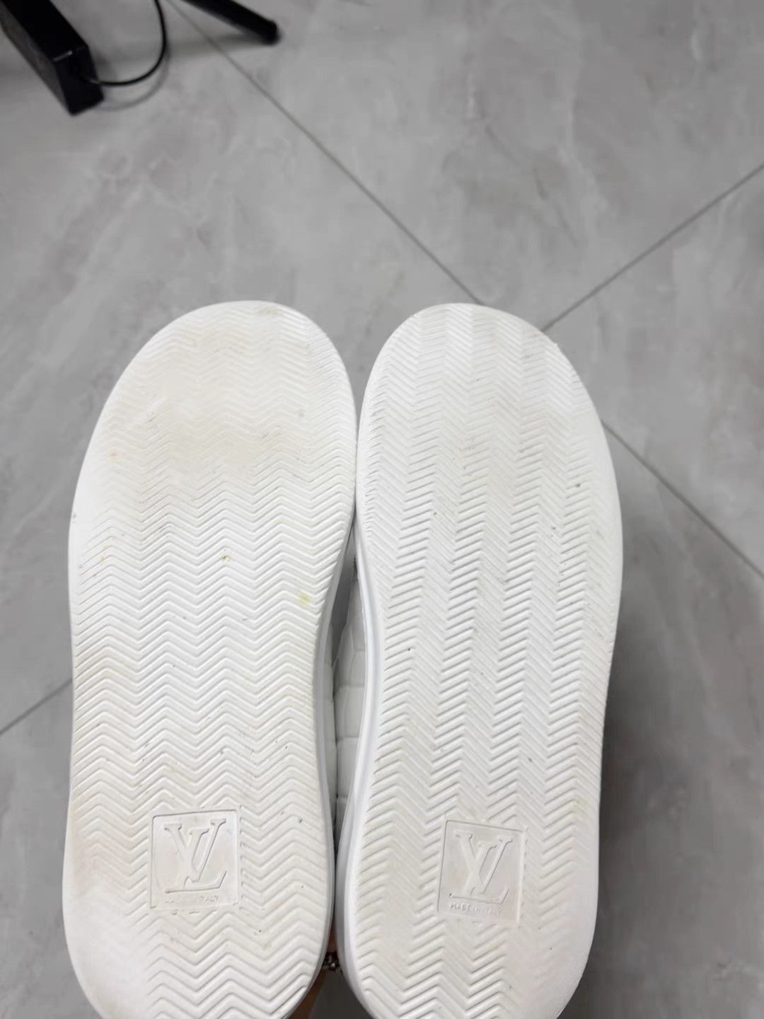 Louis Vuitton LOUIS VUITTON Casual Sneakers K13 Size US 7 / EU 40 - 7 Thumbnail