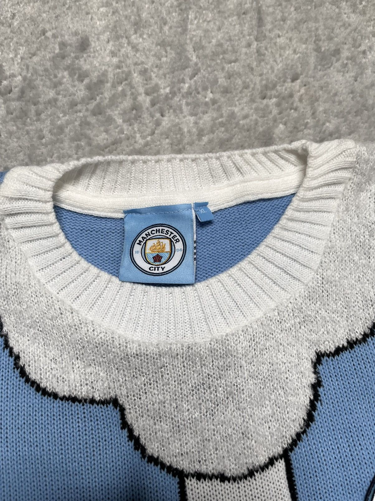 Vintage Vintage Blue Sweater Knit Manchester City Christmas Size US L / EU 52-54 / 3 - 6 Thumbnail