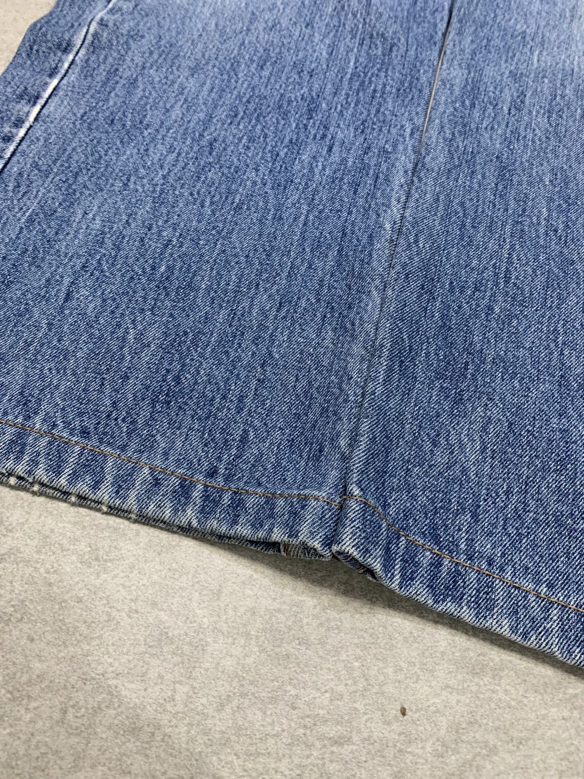 Levi's Vintage Clothing Y2k 00s Vintage Blue faded wide Leg Levi 751 Denim jeans Size US 36 / EU 52 - 3 Thumbnail