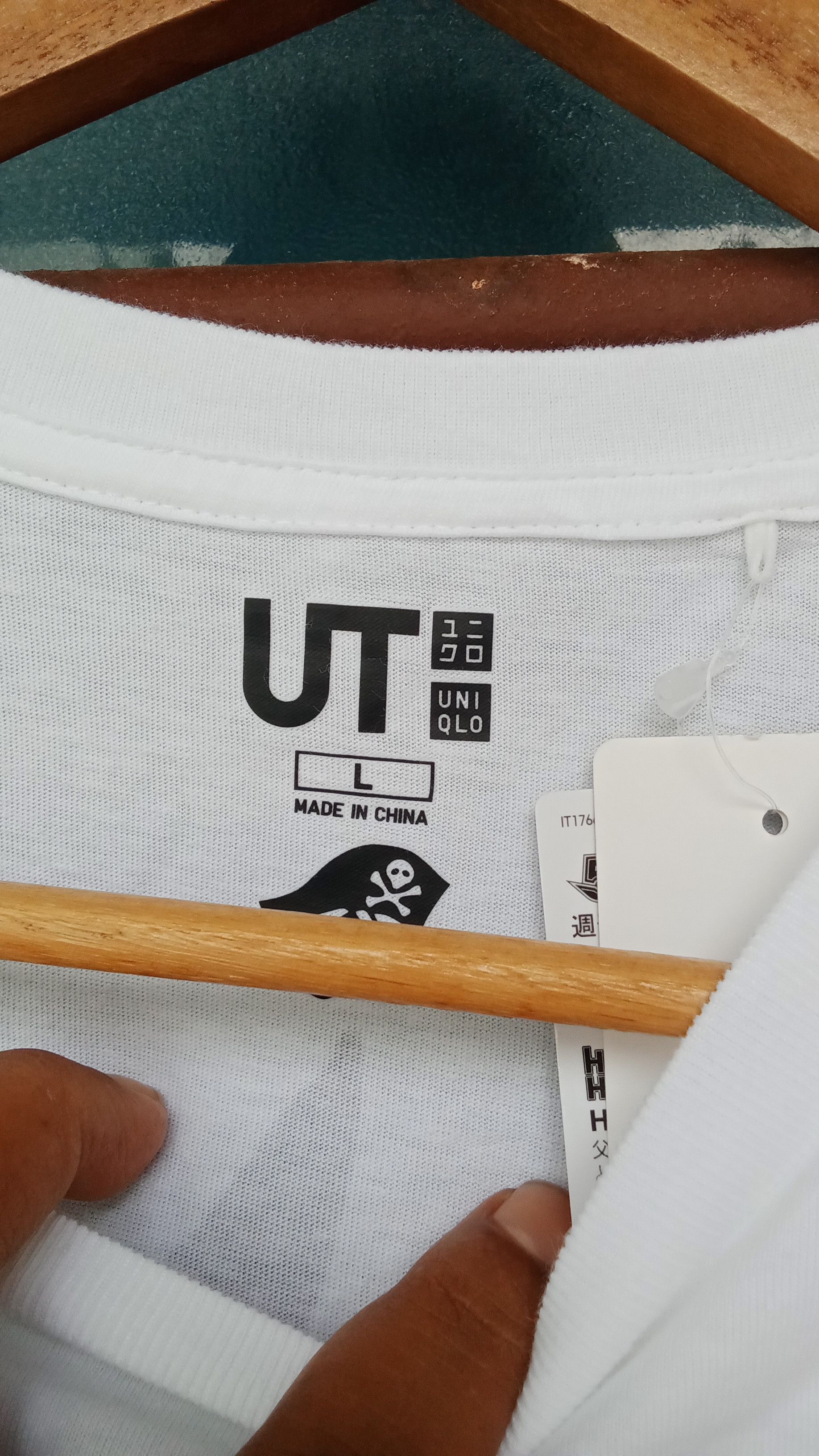 Anime × Japanese Brand Hunter x Hunter tee Size US L / EU 52-54 / 3 - 9 Thumbnail