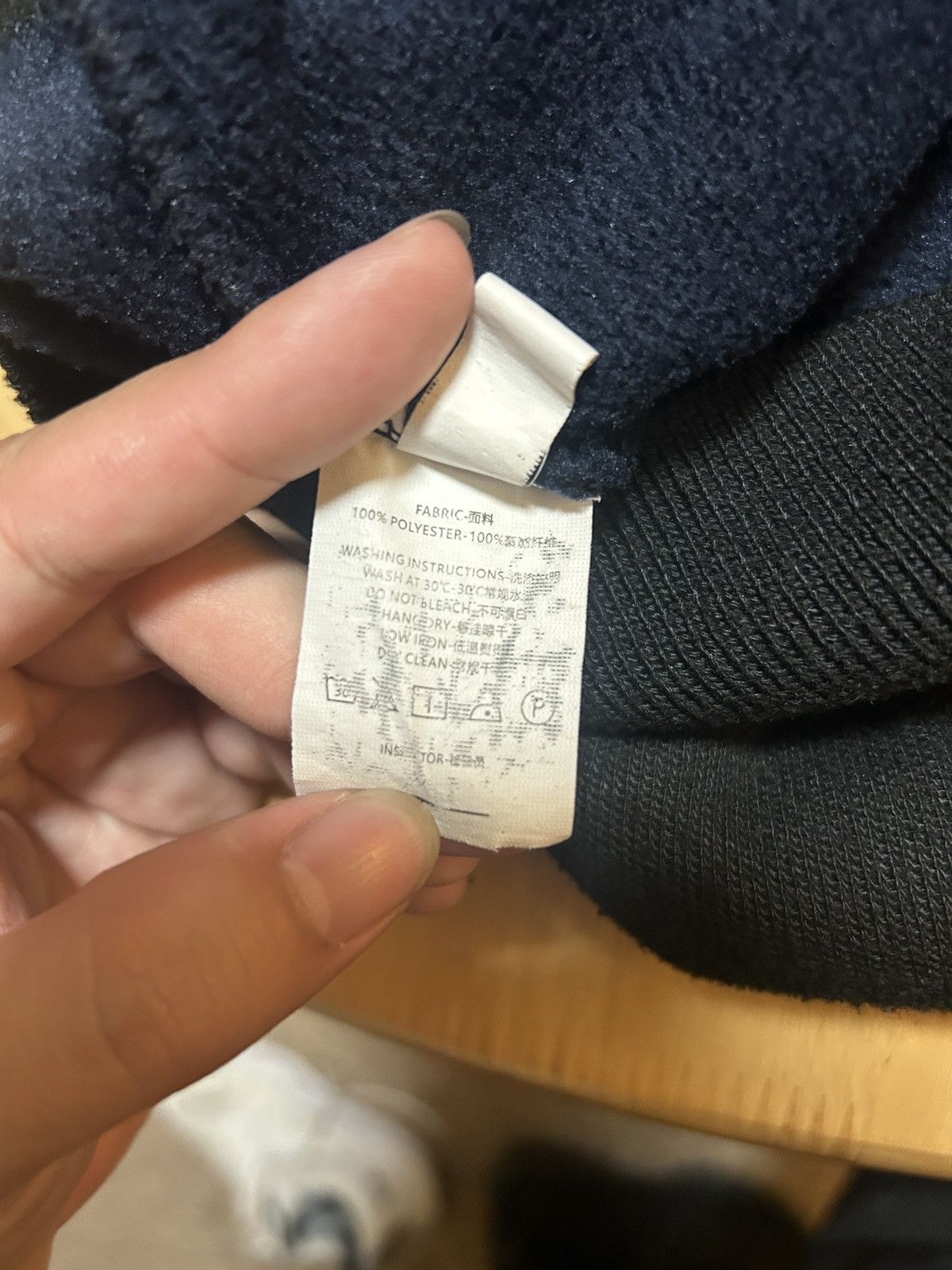 Other Simple turtleneck sweater Size US L / EU 52-54 / 3 - 4 Thumbnail