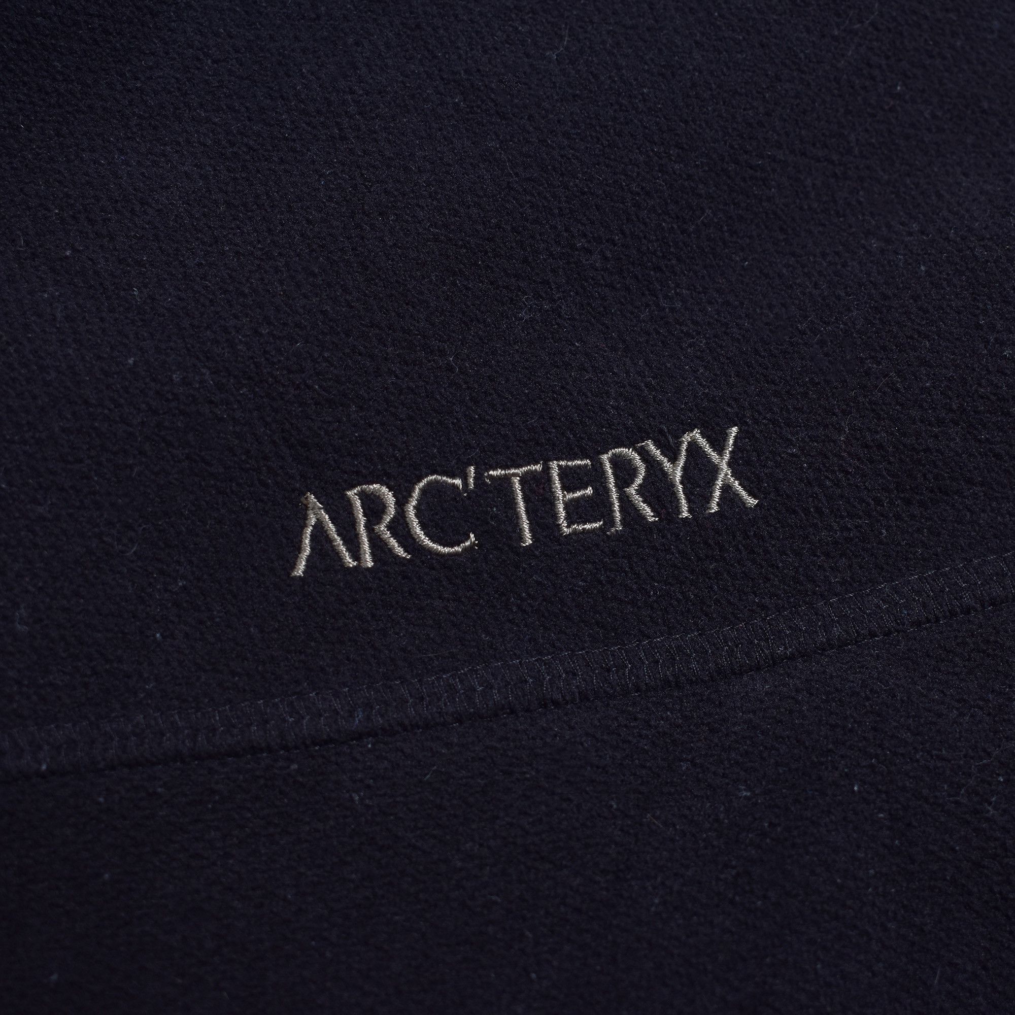 Arc'teryx ARCTERYX VINTAGE POLARTEC FLEECE XL ZIP UP JACKET BLACK Size US XL / EU 56 / 4 - 2 Thumbnail