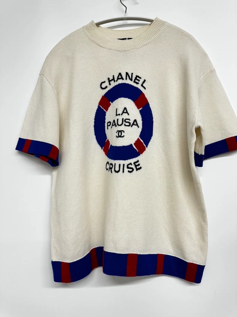 Chanel Chanel Short sleeves Size XS / US 0-2 / IT 36-38 - 1 Thumbnail