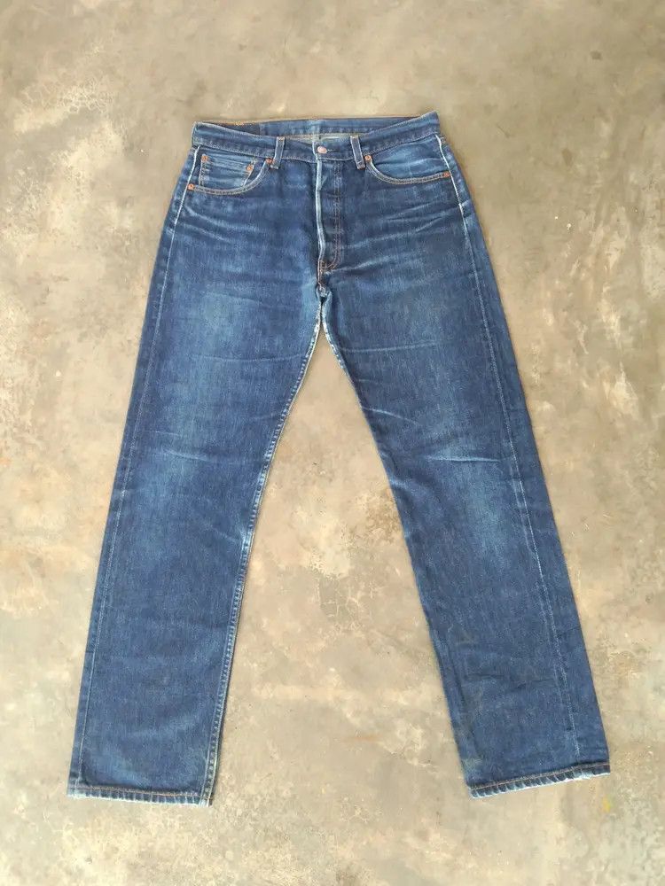 Levi's Vintage Levi's 501 Distressed Jeans 32x31 Size US 32 / EU 48 - 1 Thumbnail