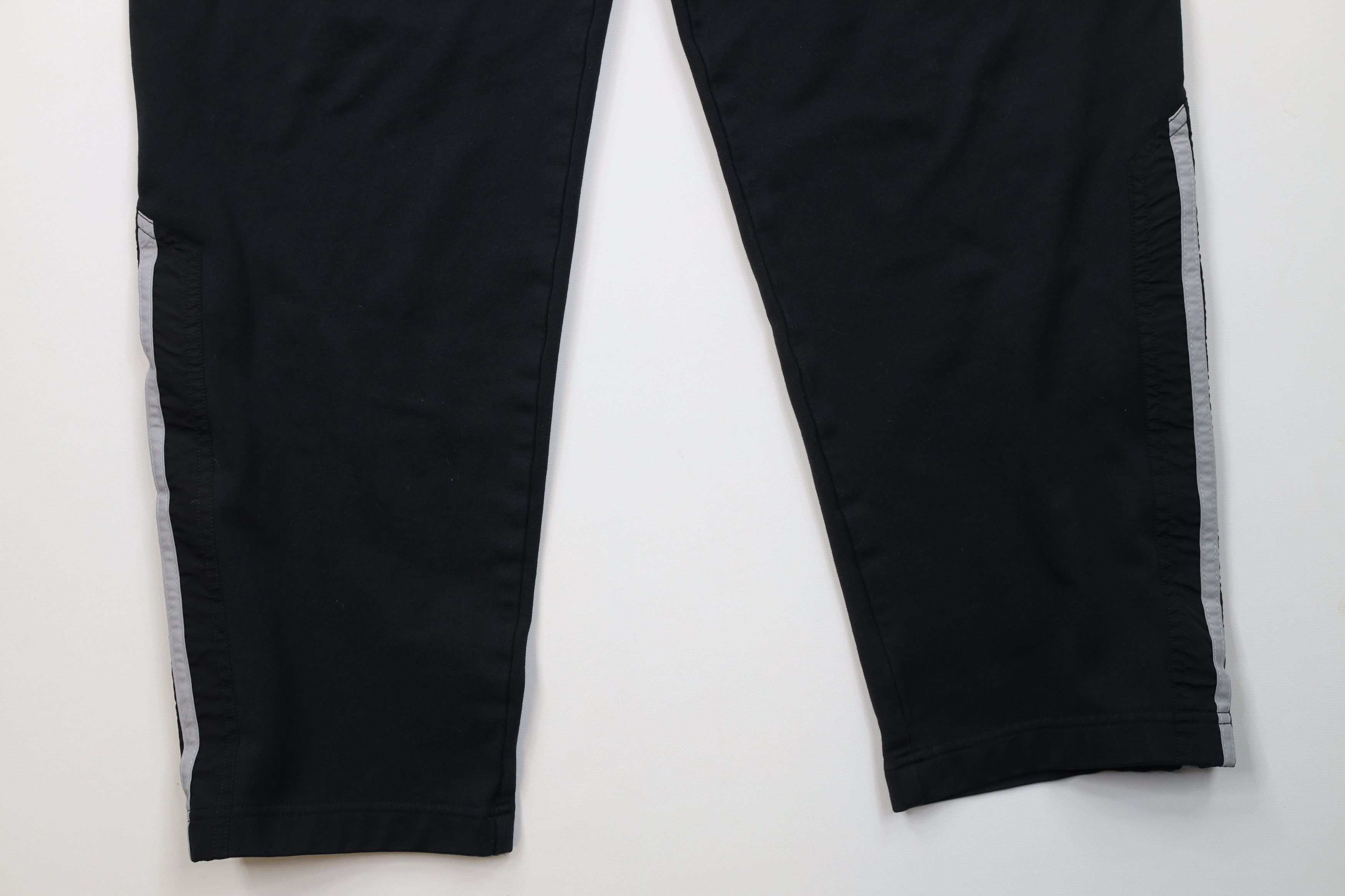 Adidas Vintage 90s Adidas Tapered Leg Soccer Warm Up Sweatpants Size US 34 / EU 50 - 4 Thumbnail