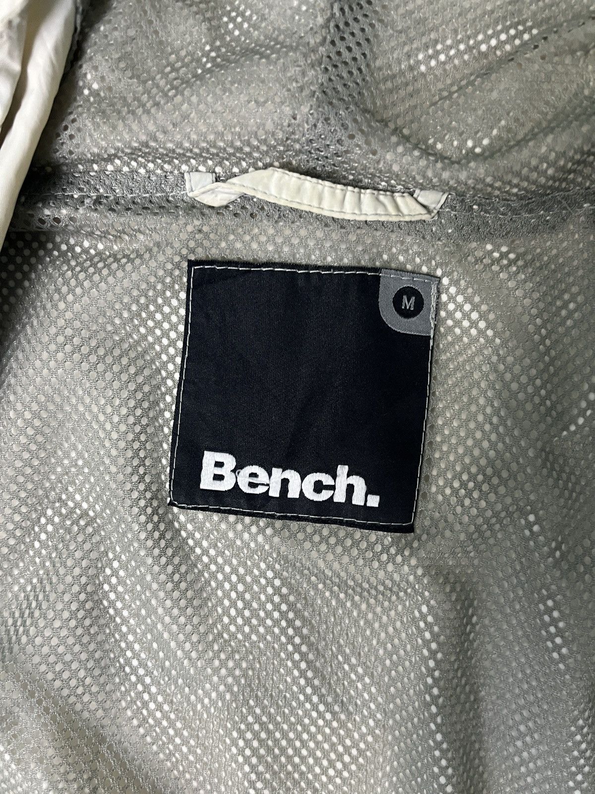Bench Bench Light Hooded Windbreaker Jacket Size M / US 6-8 / IT 42-44 - 13 Thumbnail