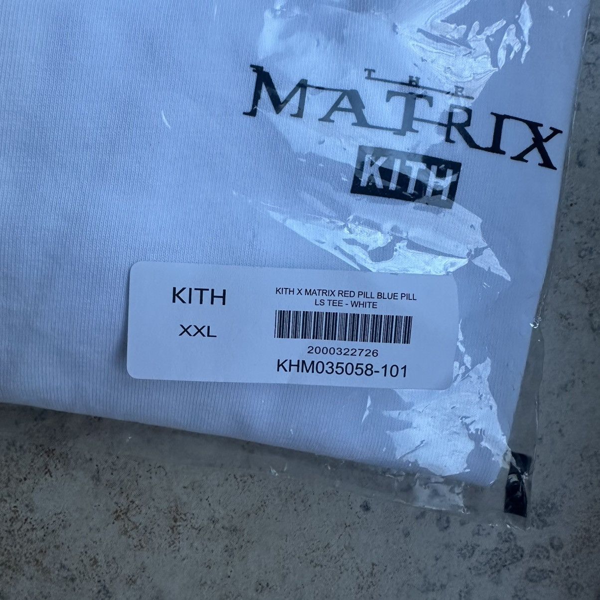 Kith Kith for The Matrix Red Pill Blue Pill Long Sleeve Tee XXL Size US XXL / EU 58 / 5 - 2 Thumbnail
