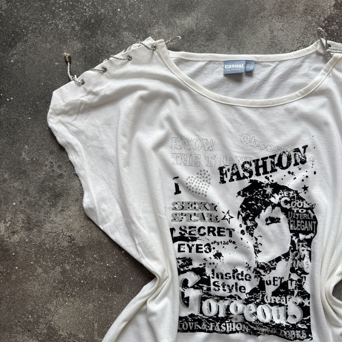 Hysteric Glamour 2000’s Aesthetic Y2K Glamour Sexy Archive T-Shirt Size M / US 6-8 / IT 42-44 - 2 Thumbnail