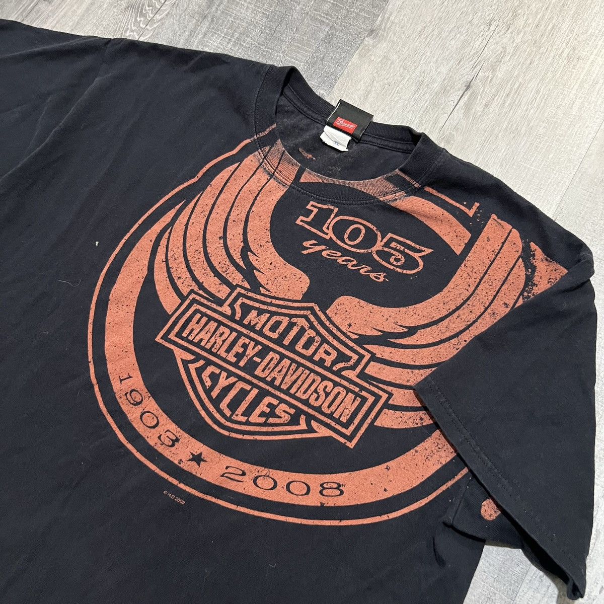 Harley Davidson Harley Davidson 105 Yrs Black Big Graphic Milwaukee T Shirt Size US XL / EU 56 / 4 - 3 Thumbnail