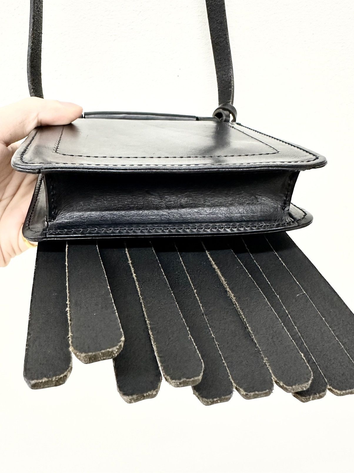 Acne Studios ACNE STUDIOS FRINGE COWBOY STYLE CROSSBODY BAG Size ONE SIZE - 10 Thumbnail