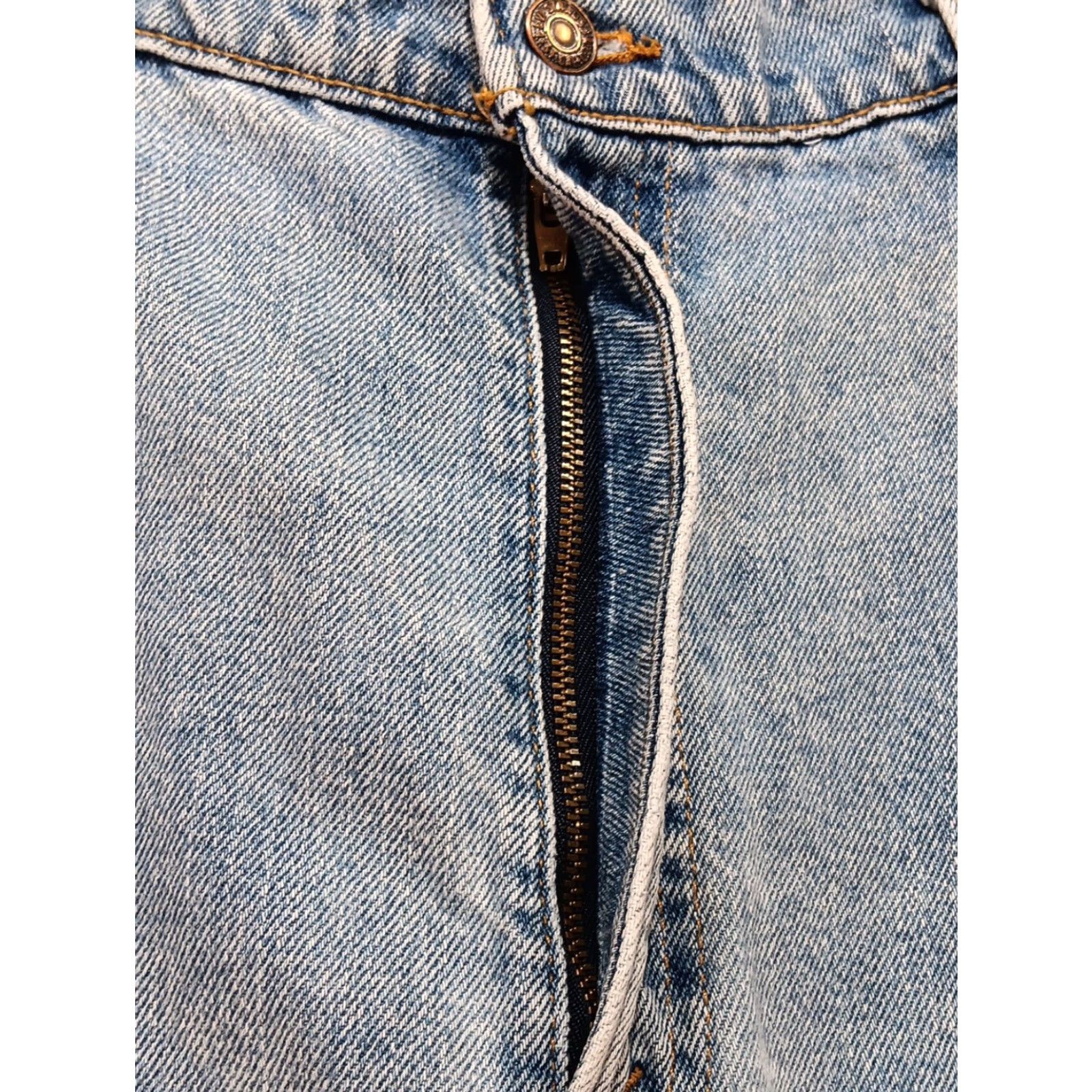 Levi's VINTAGE Levi's 560 Size 40x30 Light Denim Blue USA Loose Fit Tapered leg Grunge 01 Size US 40 / EU 56 - 4 Thumbnail