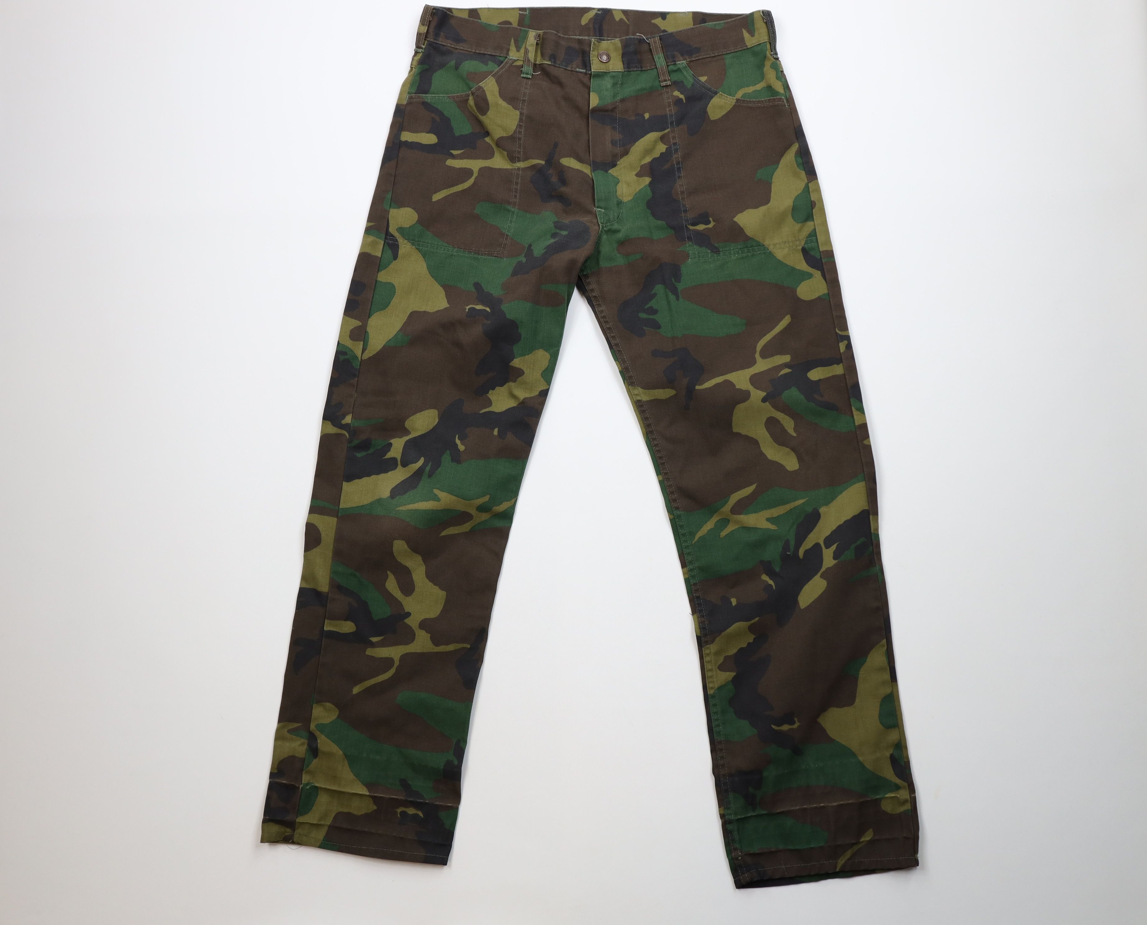 Vintage Vintage 70s Streetwear Camouflage Utility Pants Trousers USA Size US 36 / EU 52 - 1 Thumbnail