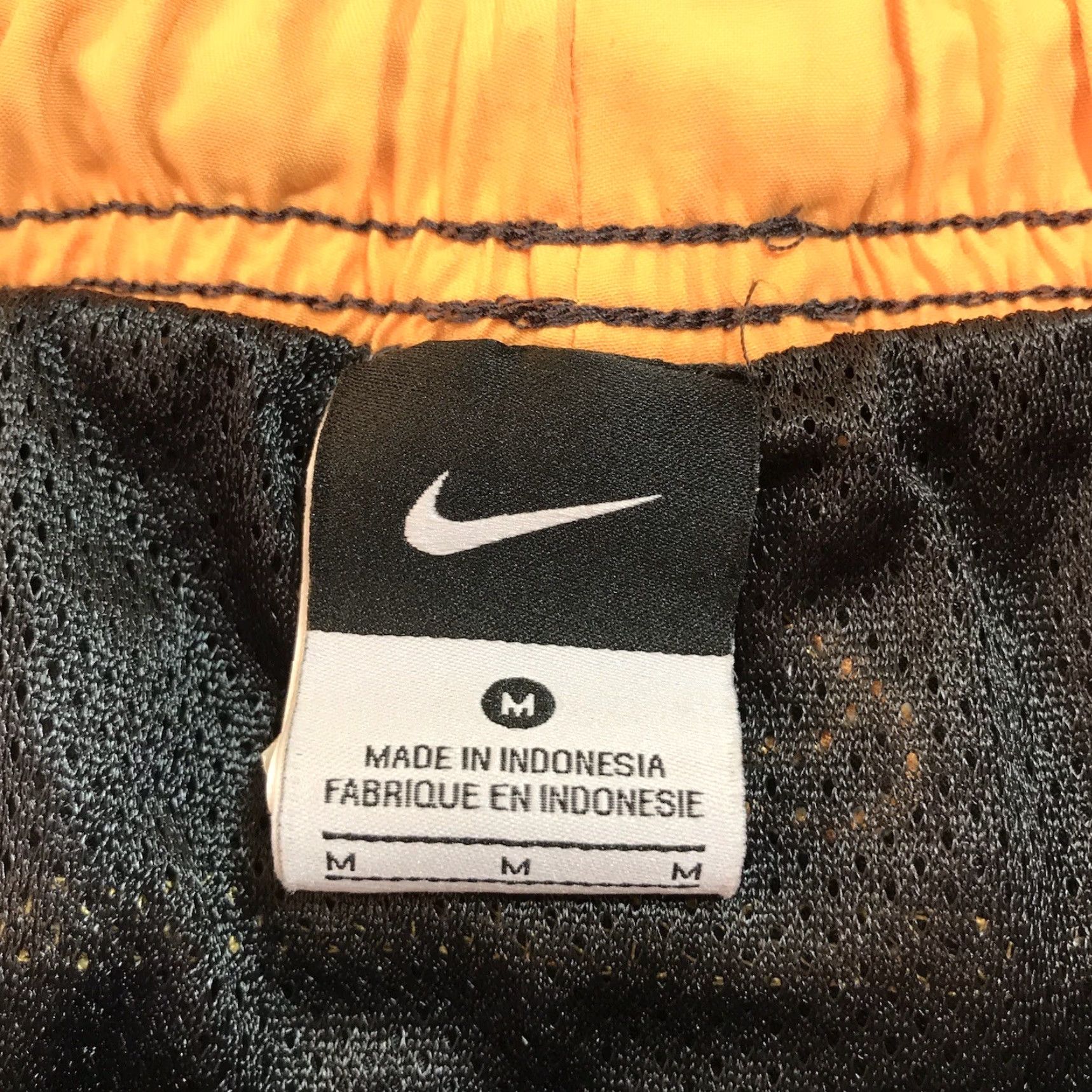 Nike Nike Mens Bottom Trunks Swim Black Lined M Beach Swim Shorts Casual Size US 31 - 3 Thumbnail