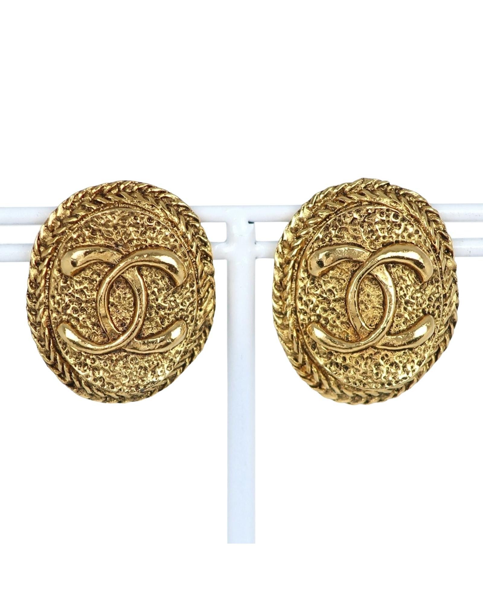 image of Timeless Elegance: Chanel Cc Gold Plated Design, Women's