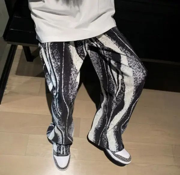 VIBE Korean fashion black tie-dye pleats pants trousers Size US 28 / EU 44 - 4 Thumbnail