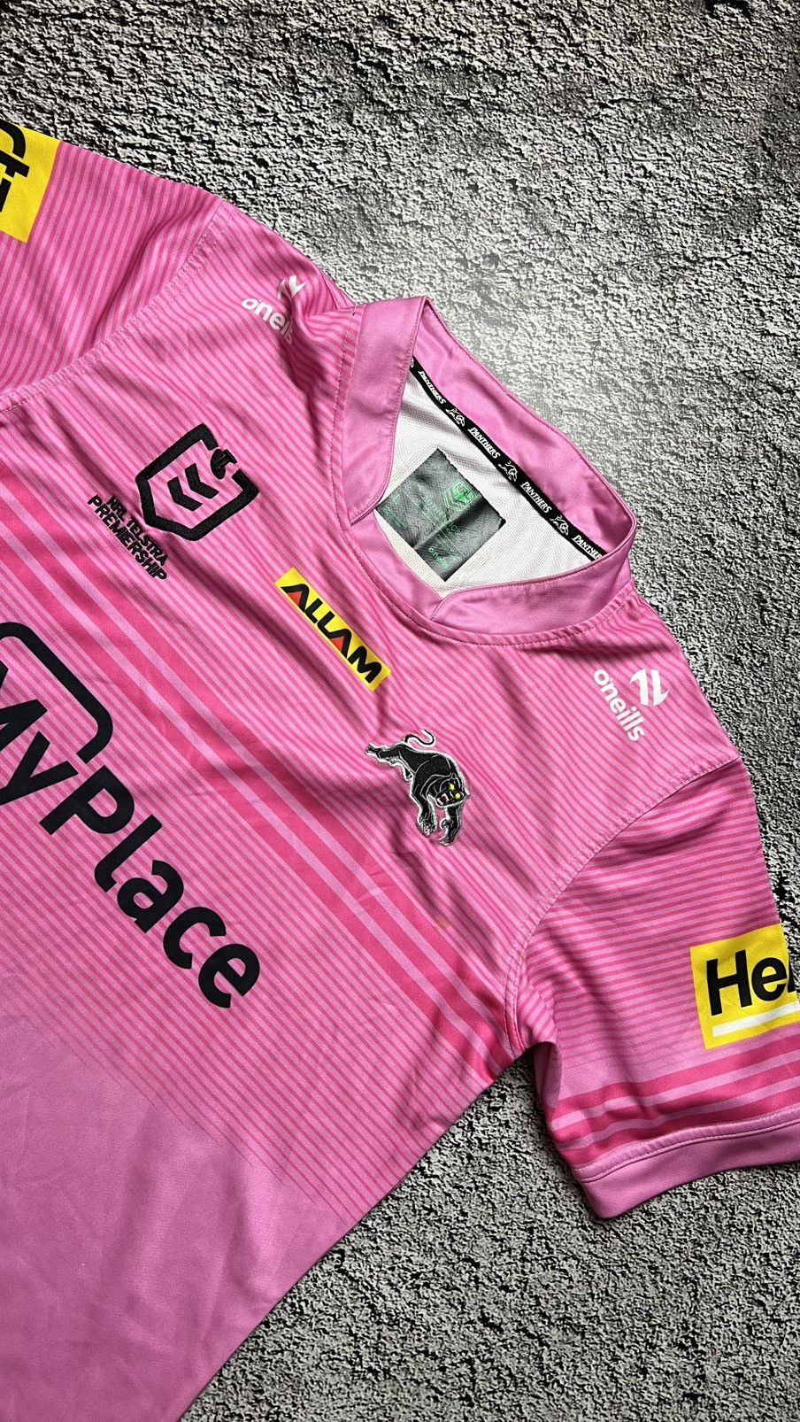 O'Neills 2025 NRL Penrith Panthers rugby jersey O’neills Size US L / EU 52-54 / 3 - 2 Thumbnail