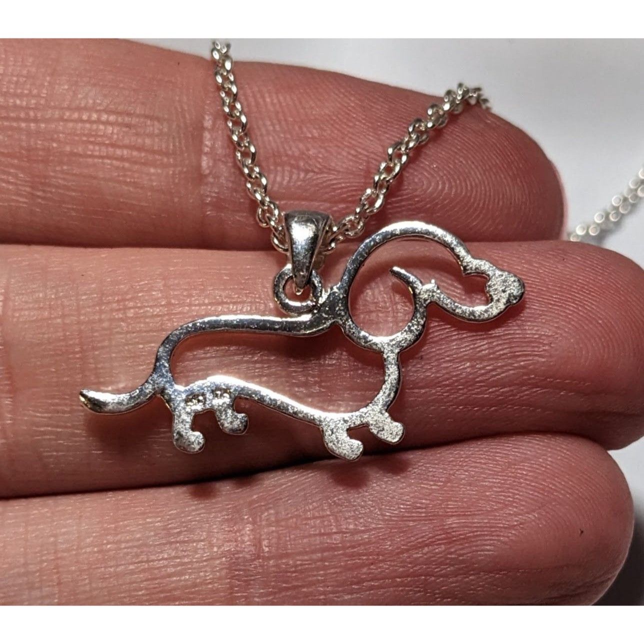 Other Minimalist Silver Dachshund Necklace Size ONE SIZE - 4 Thumbnail