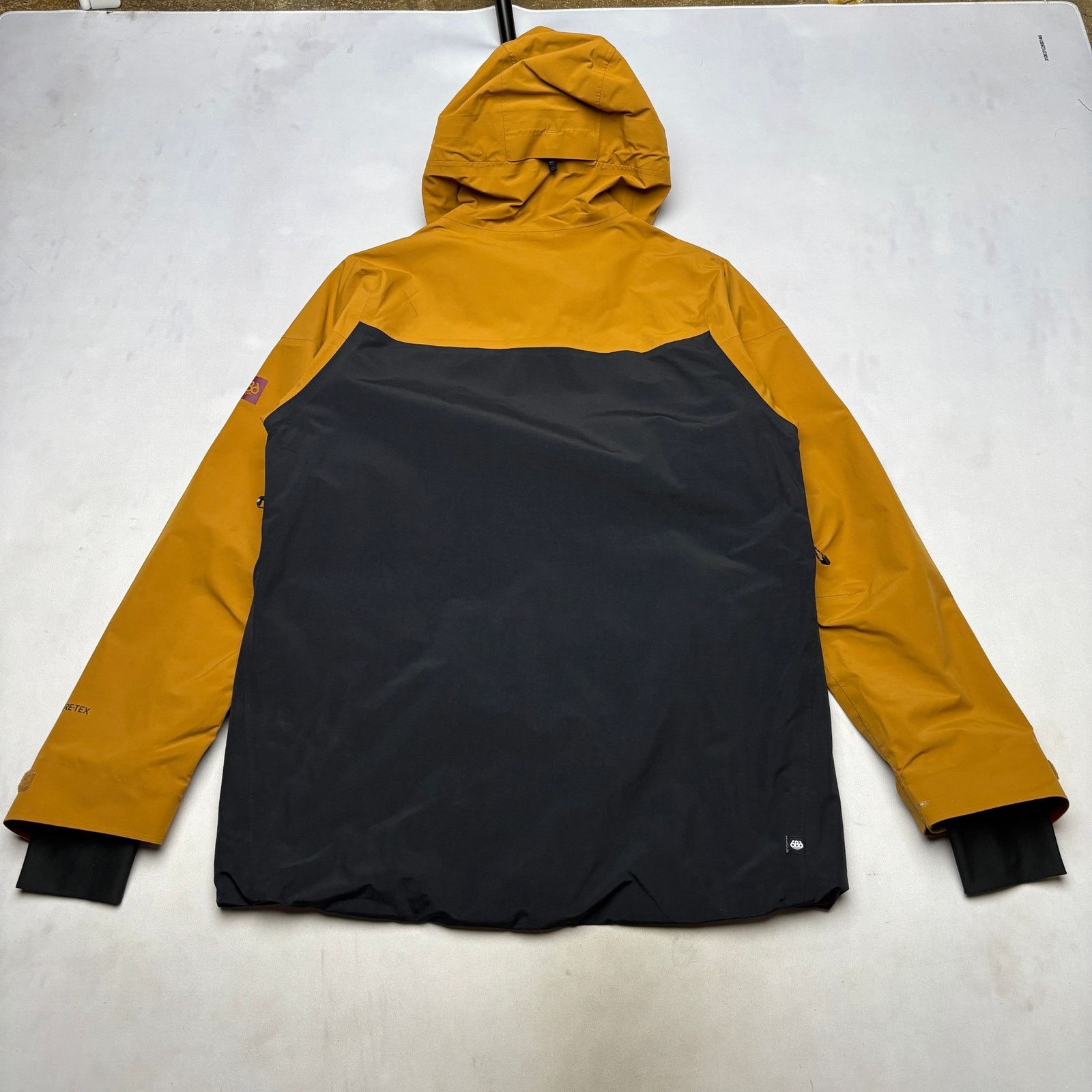 686 686 GLCR Project GTX GT Jacket Mens M Gorpcore Ski Snowboard Size US M / EU 48-50 / 2 - 3 Thumbnail