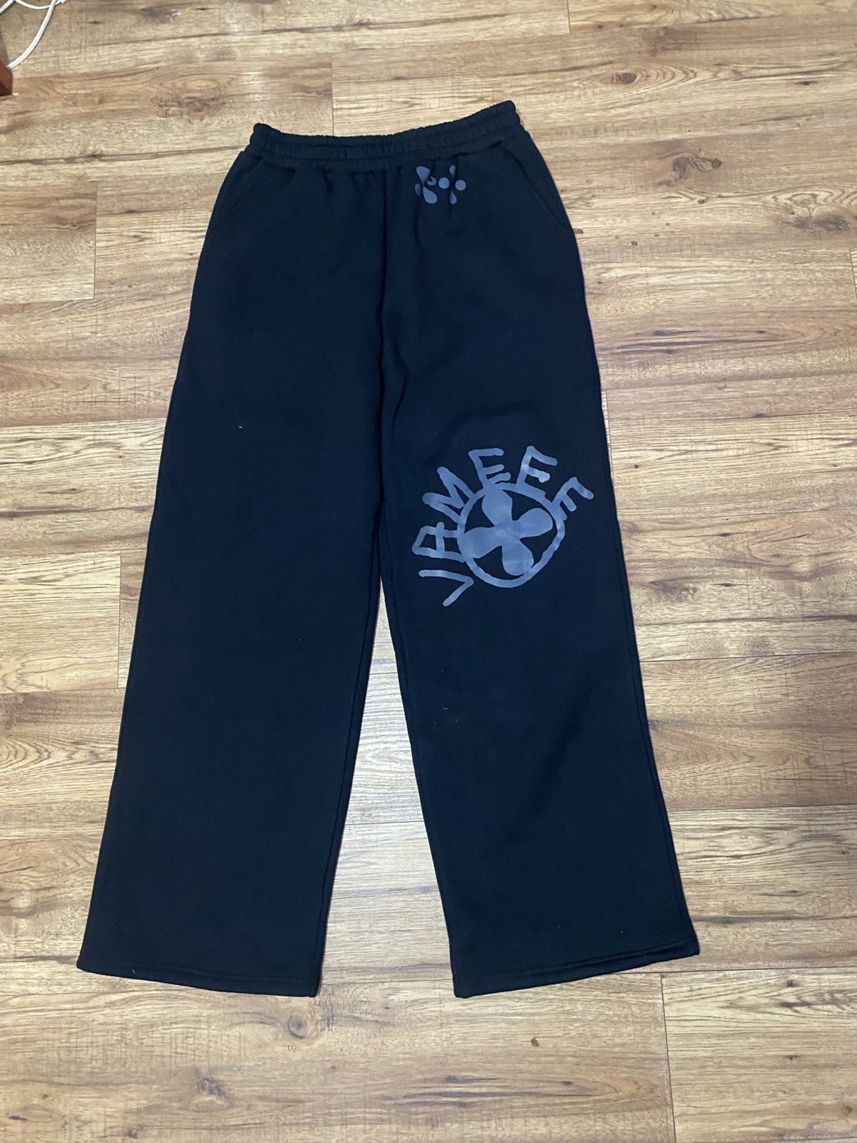 Plus One Clothing BLACK Vxmeee Baggy Sweatpants Size US 34 / EU 50 - 1 Thumbnail
