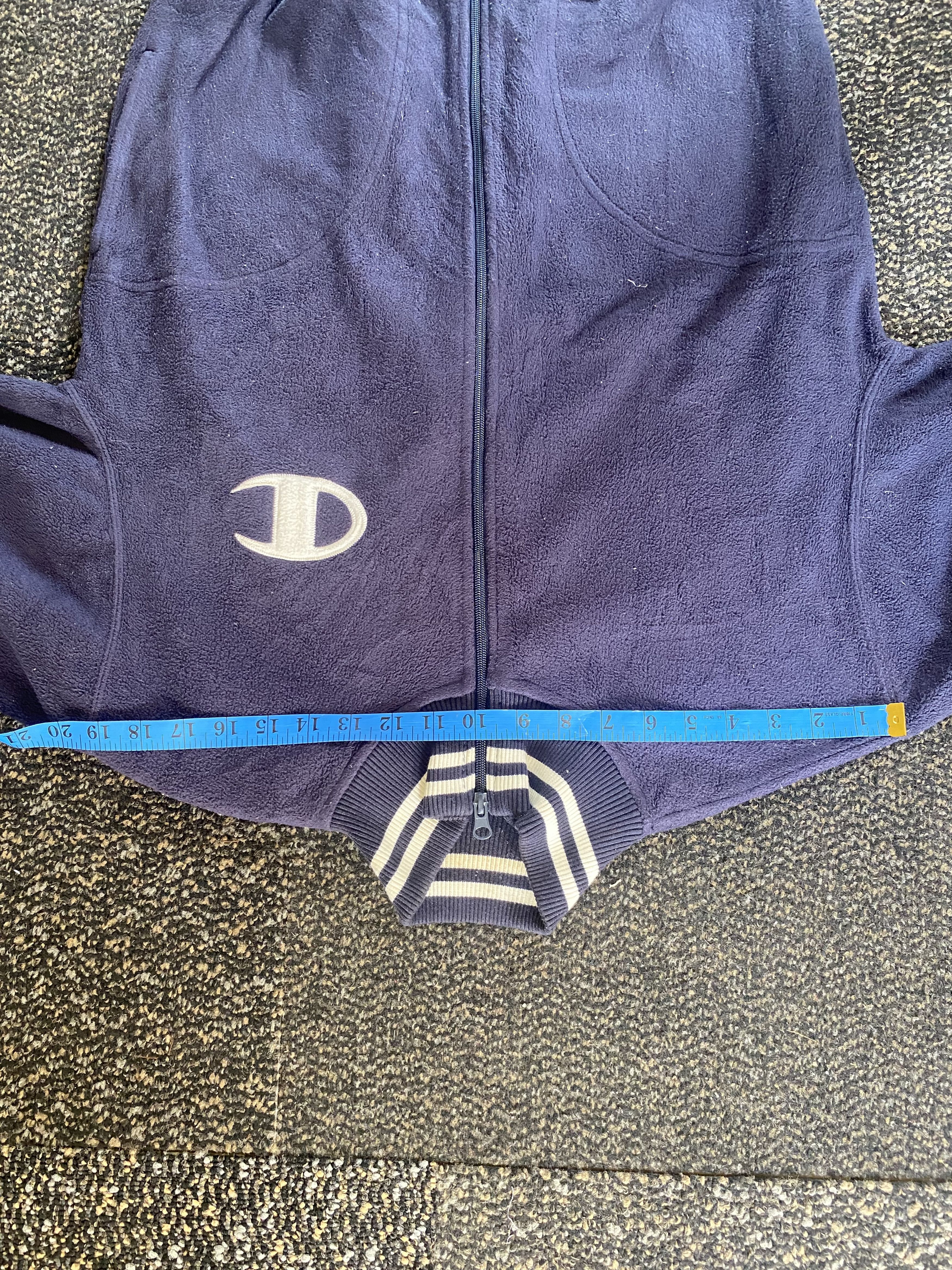 Champion × Vintage Champion fleece full zipped Size US M / EU 48-50 / 2 - 8 Thumbnail