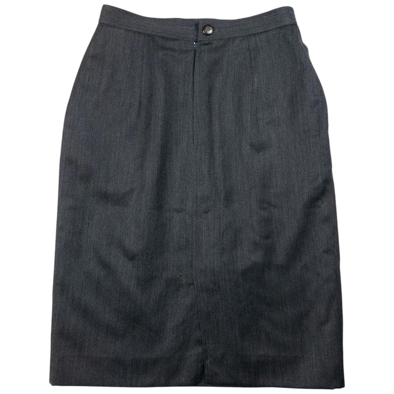 Gucci Vintage Gucci Skirt Womens Size W25 Size 26" / US 2 / IT 38 - 2 Thumbnail