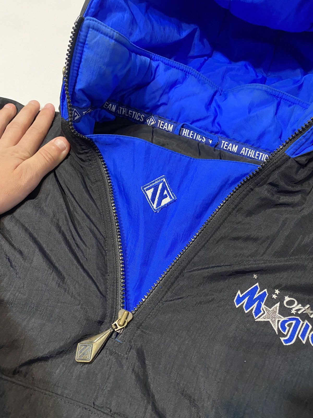 NBA × Vintage Vintage 90s Orlando Magic Puffer Jacket Size US XL / EU 56 / 4 - 4 Thumbnail