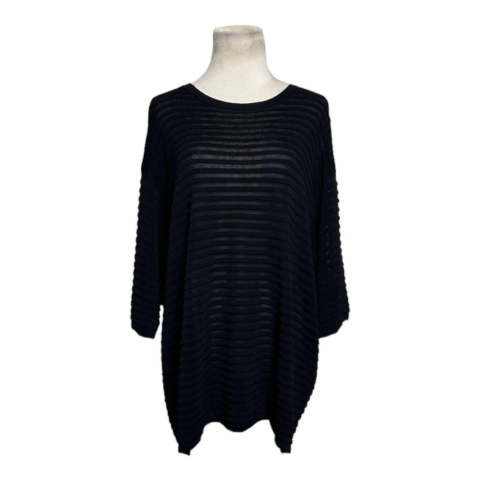Max Mara MaxMara black striped semi sheer knit top blouse size Medium Size M / US 6-8 / IT 42-44 - 1 Thumbnail