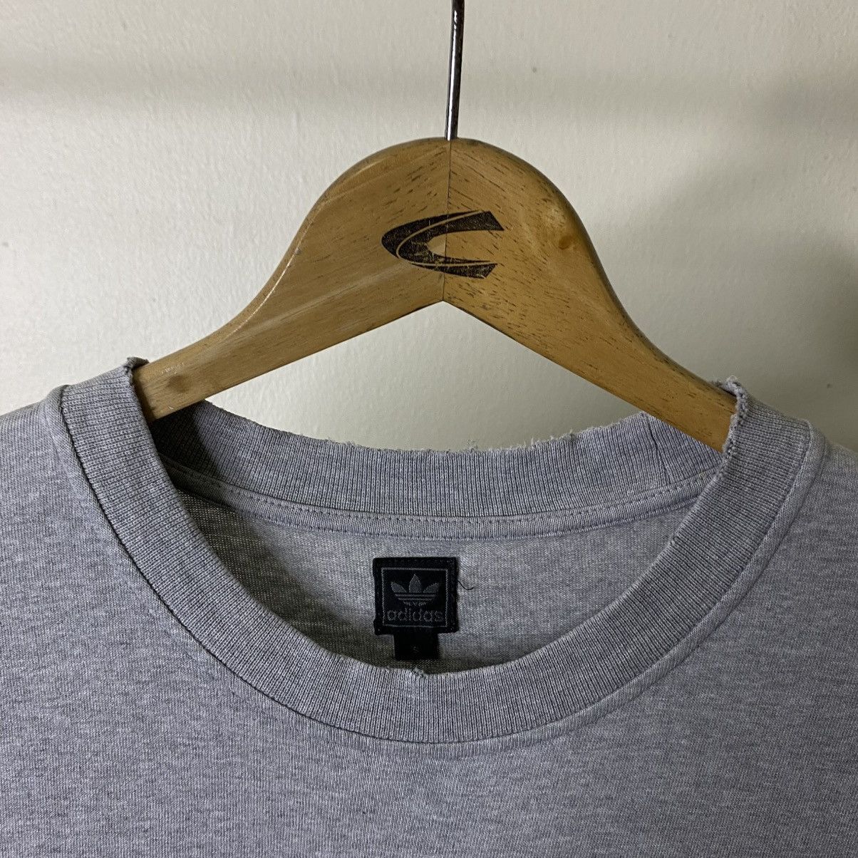 Adidas Vintage 2000s Adidas Trefoil T Shirt Size US M / EU 48-50 / 2 - 3 Thumbnail