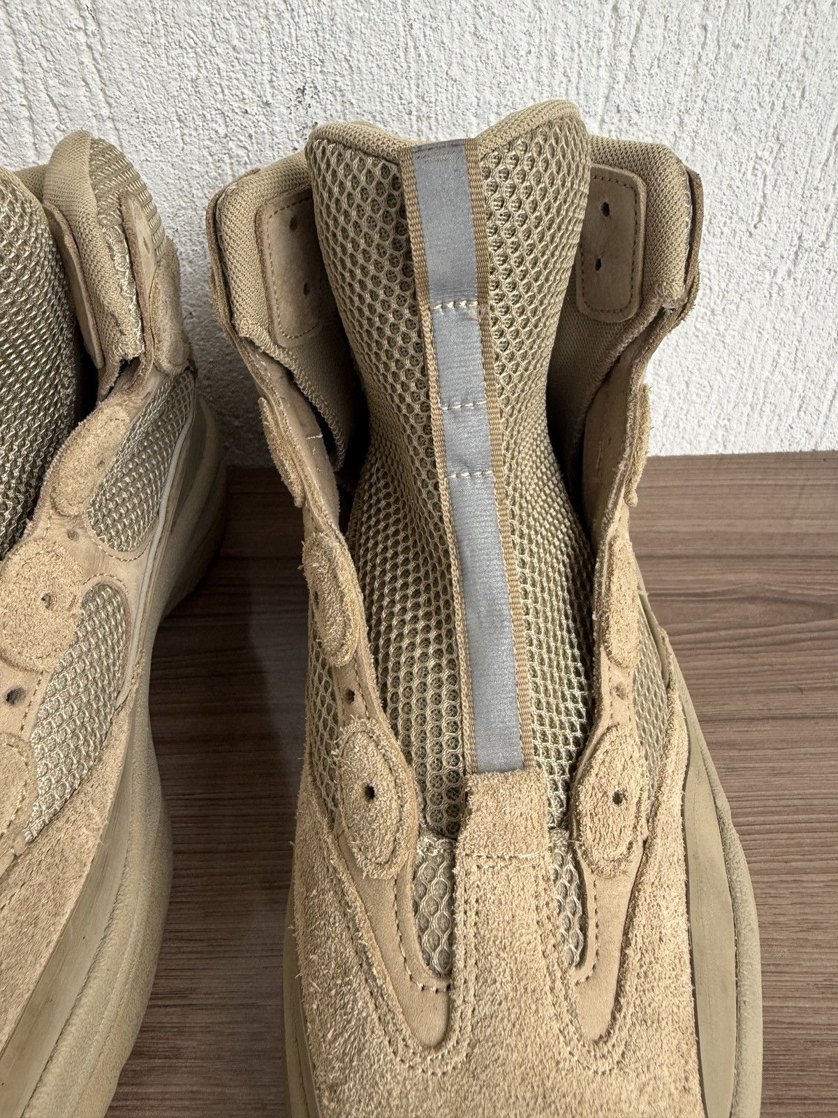Yeezy Desert rat boots Size US 10 / EU 43 - 7 Thumbnail