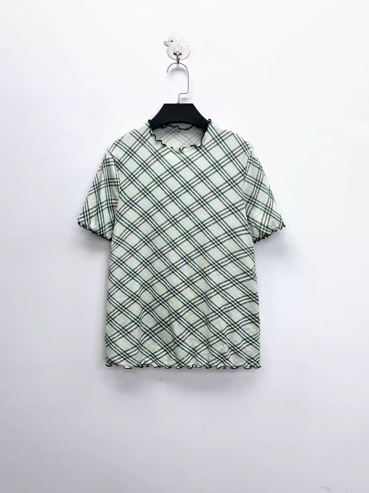 Burberry Burberry Plaid Ruffle Short-Sleeve Top Size M / US 6-8 / IT 42-44 - 1 Thumbnail