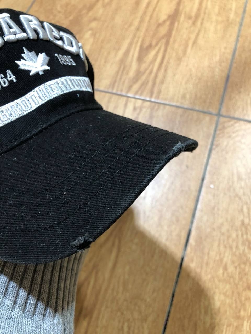 Dsquared2 DSQUARED2 Black Distressed Baseball Cap Size ONE SIZE - 10 Thumbnail