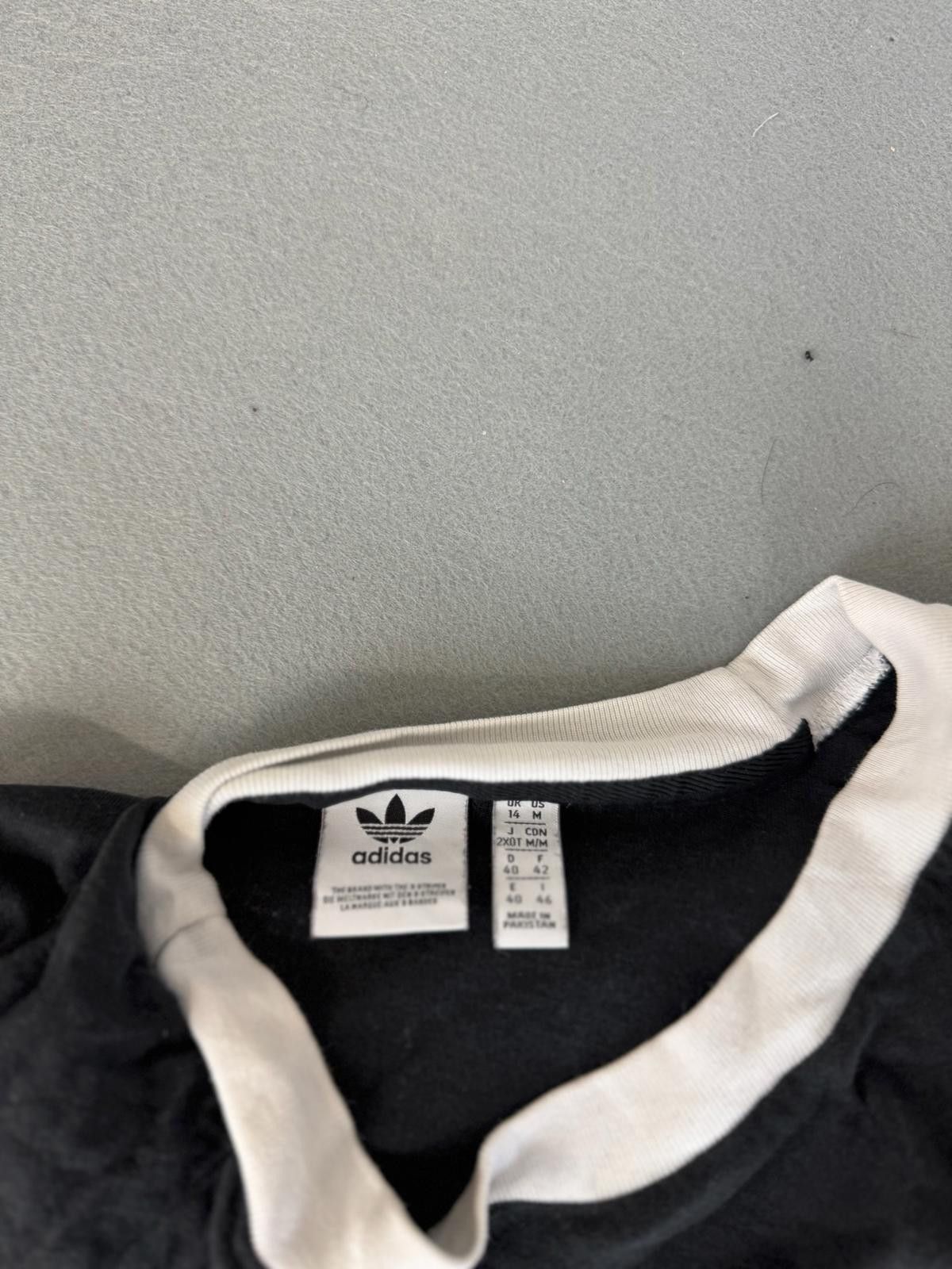 Adidas Adidas Black Crew Neck T-Shirt Womens Size 14 Size L / US 10 / IT 46 - 4 Thumbnail