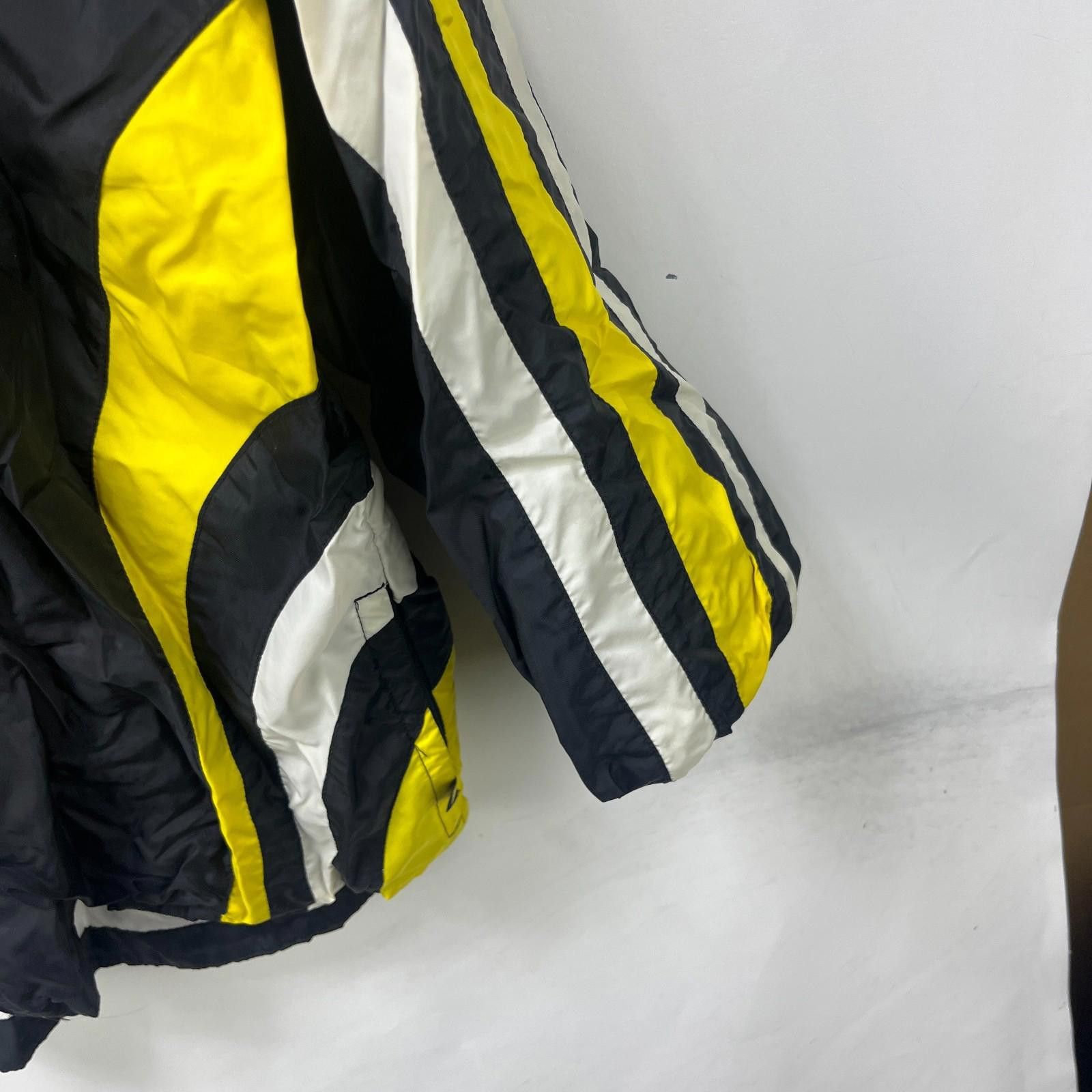 Adidas Vintage 90s Adidas Windbreaker Jacket Youth XL Size US XL / EU 56 / 4 - 6 Thumbnail