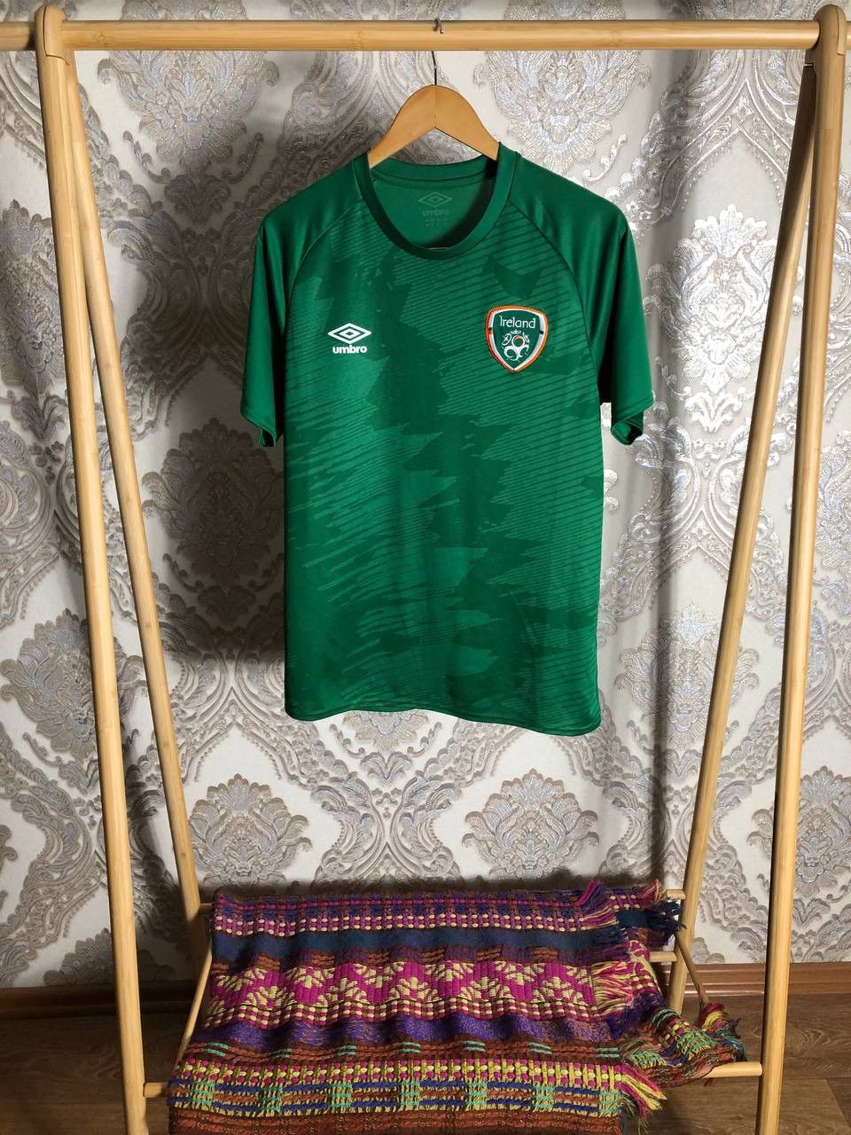 Umbro VINTAGE UMBRO IRELAND SOCCER JERSEY RETRO BLOKECORE Y2K 90s Size US M / EU 48-50 / 2 - 1 Thumbnail