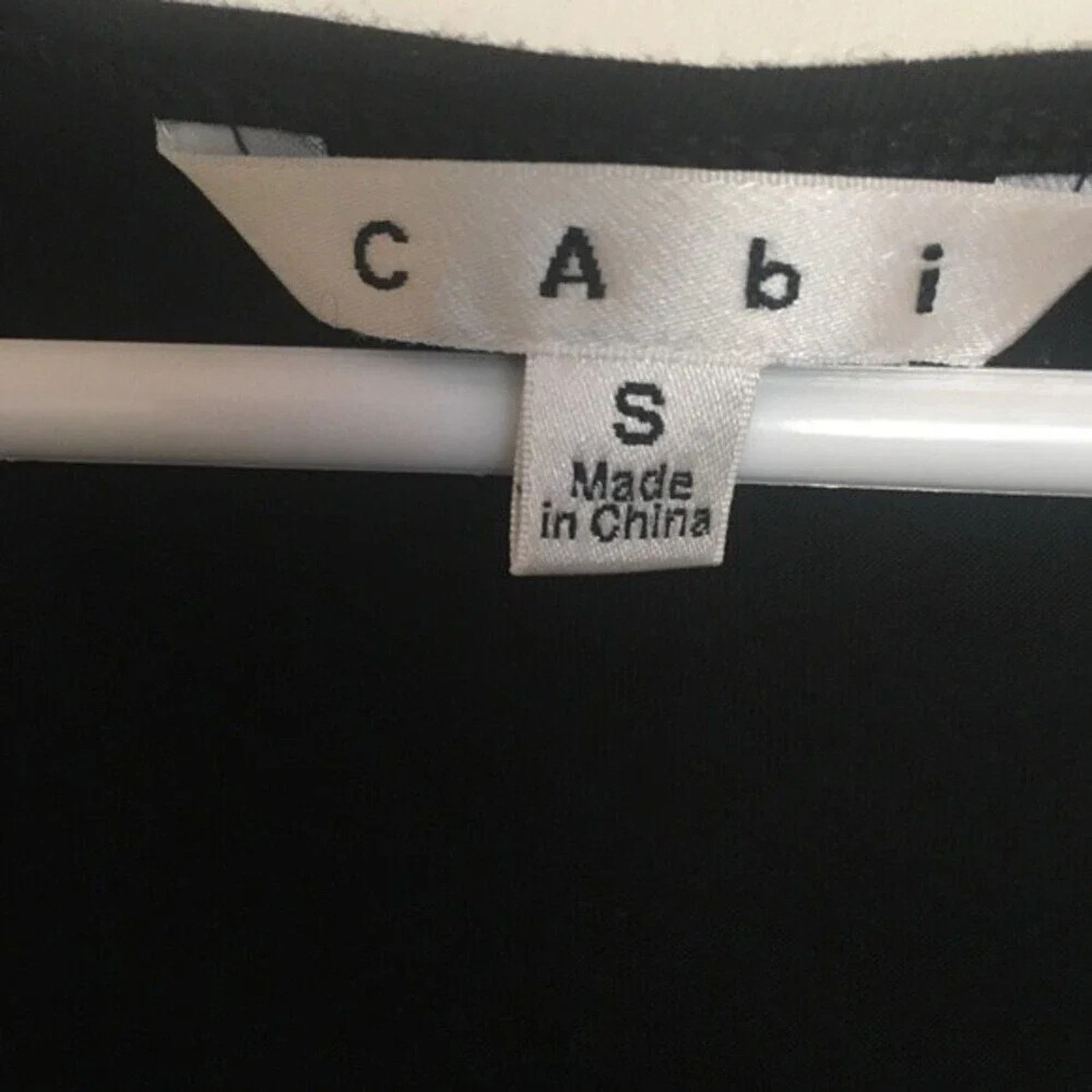 The Unbranded Brand Drape front CAbi tank top, size small Size S / US 4 / IT 40 - 4 Thumbnail