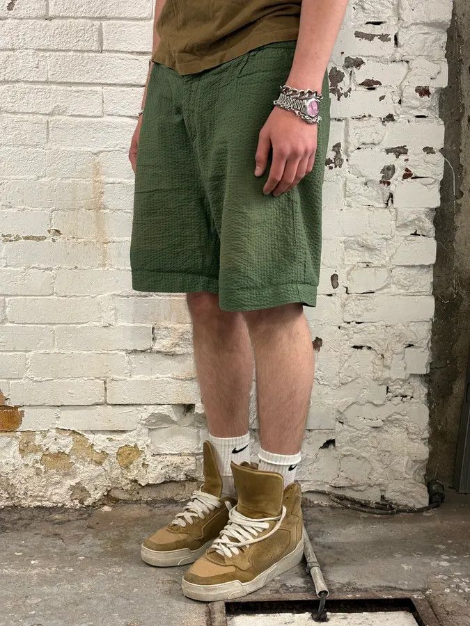 Vintage Edmmond Studios Relief Green Shorts Size US 32 / EU 48 - 2 Thumbnail