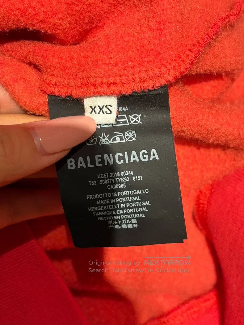 Balenciaga Balenciaga Red Embroidered Logo Round Neck Sweatshirt Size US XXS / EU 40 - 4 Thumbnail