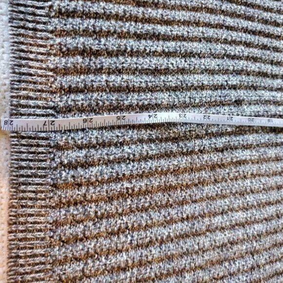 Bill Blass Bill Blass 3 Button Crew Neck Knit Wool Long Sleeve Pullover Size US XXL / EU 58 / 5 - 6 Thumbnail