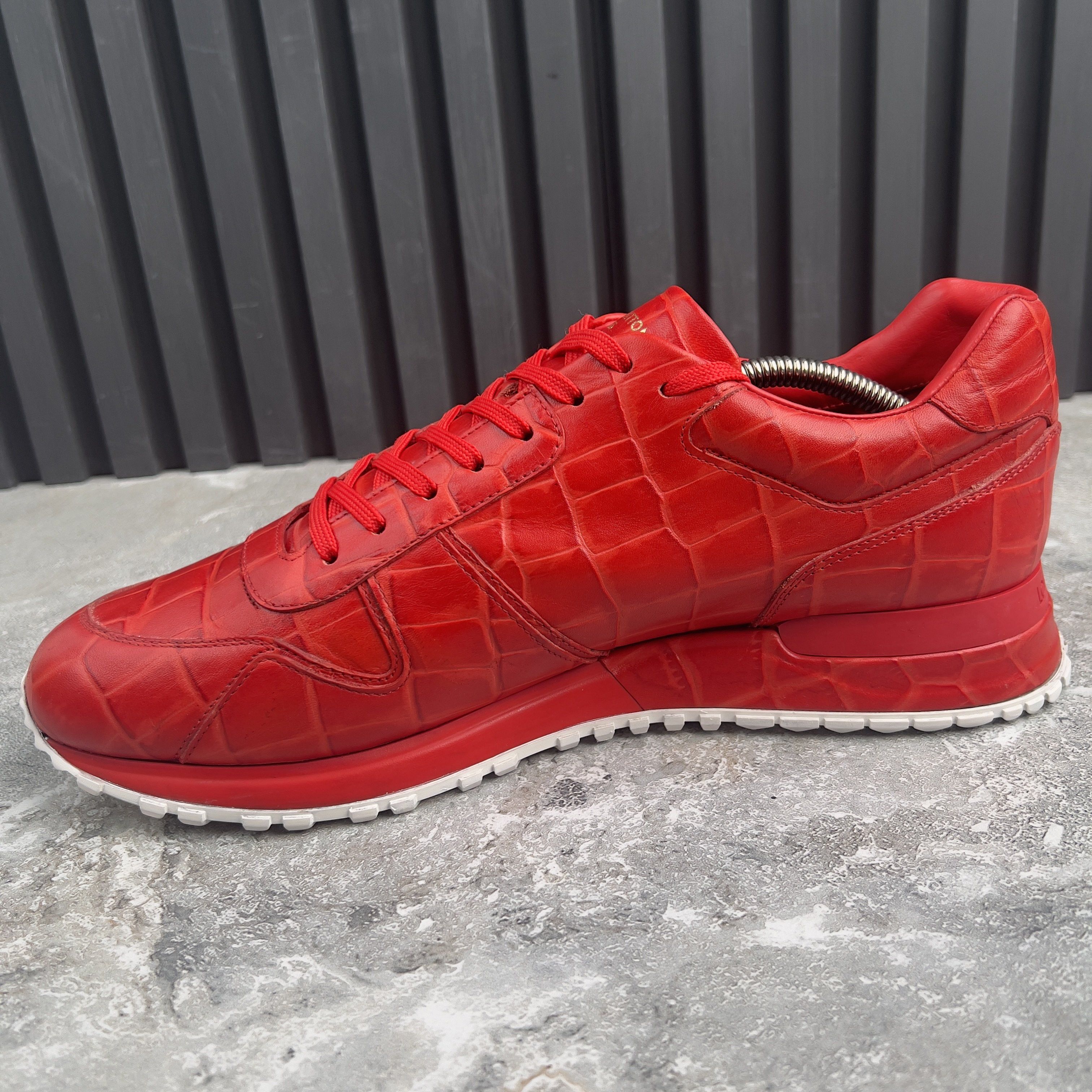 Louis Vuitton Run Away Sneakers Red Pattern Crocodile Leather Size US 9.5 / EU 42-43 - 7 Thumbnail