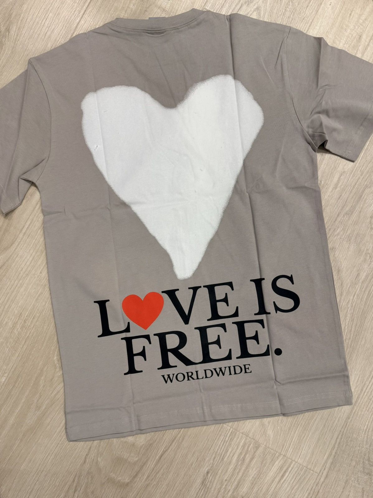 Other Love is free T Shirt Size US M / EU 48-50 / 2 - 3 Thumbnail