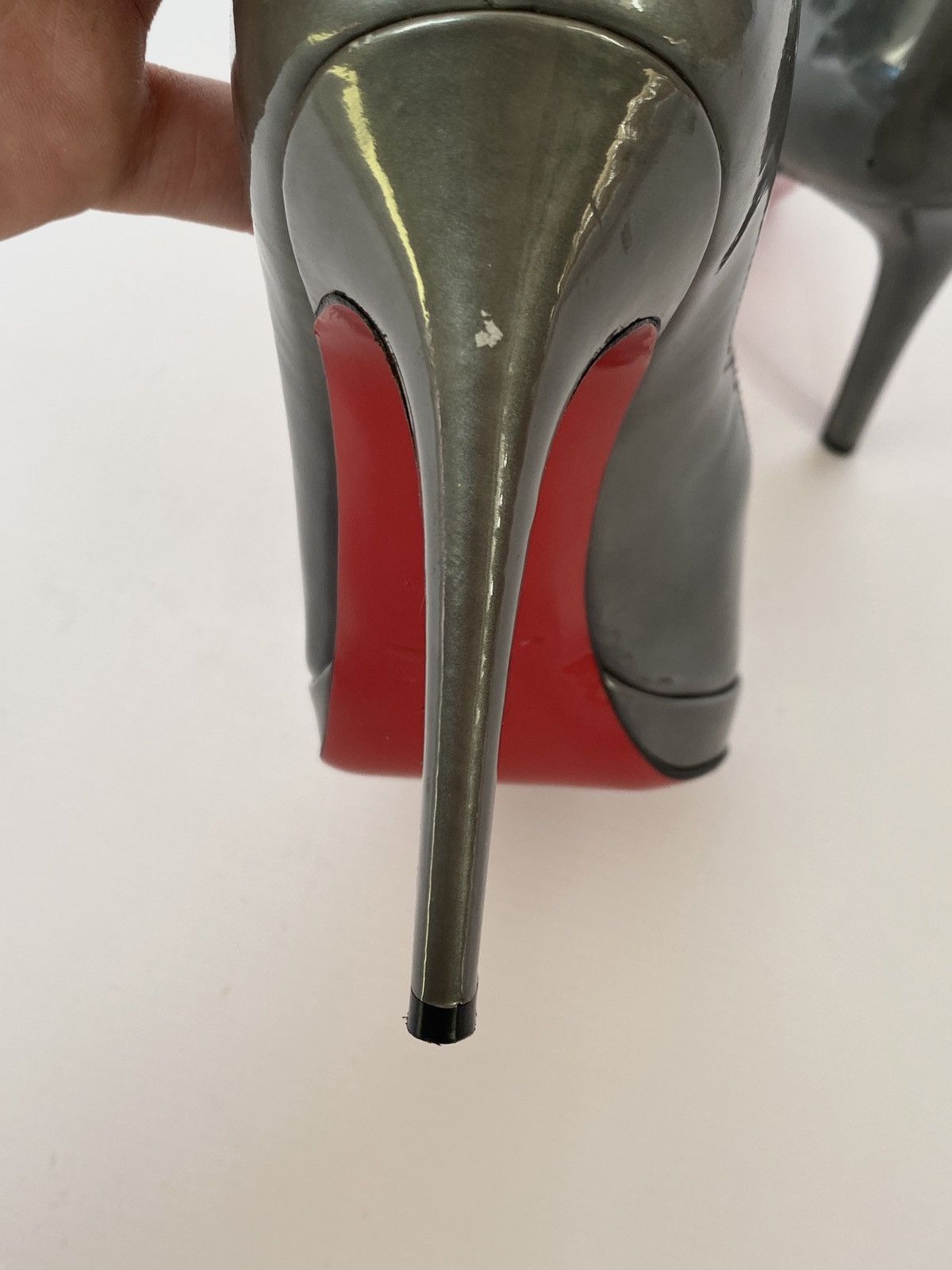 Christian Louboutin Christian Louboutin heels Size US 6 / IT 36 - 6 Thumbnail