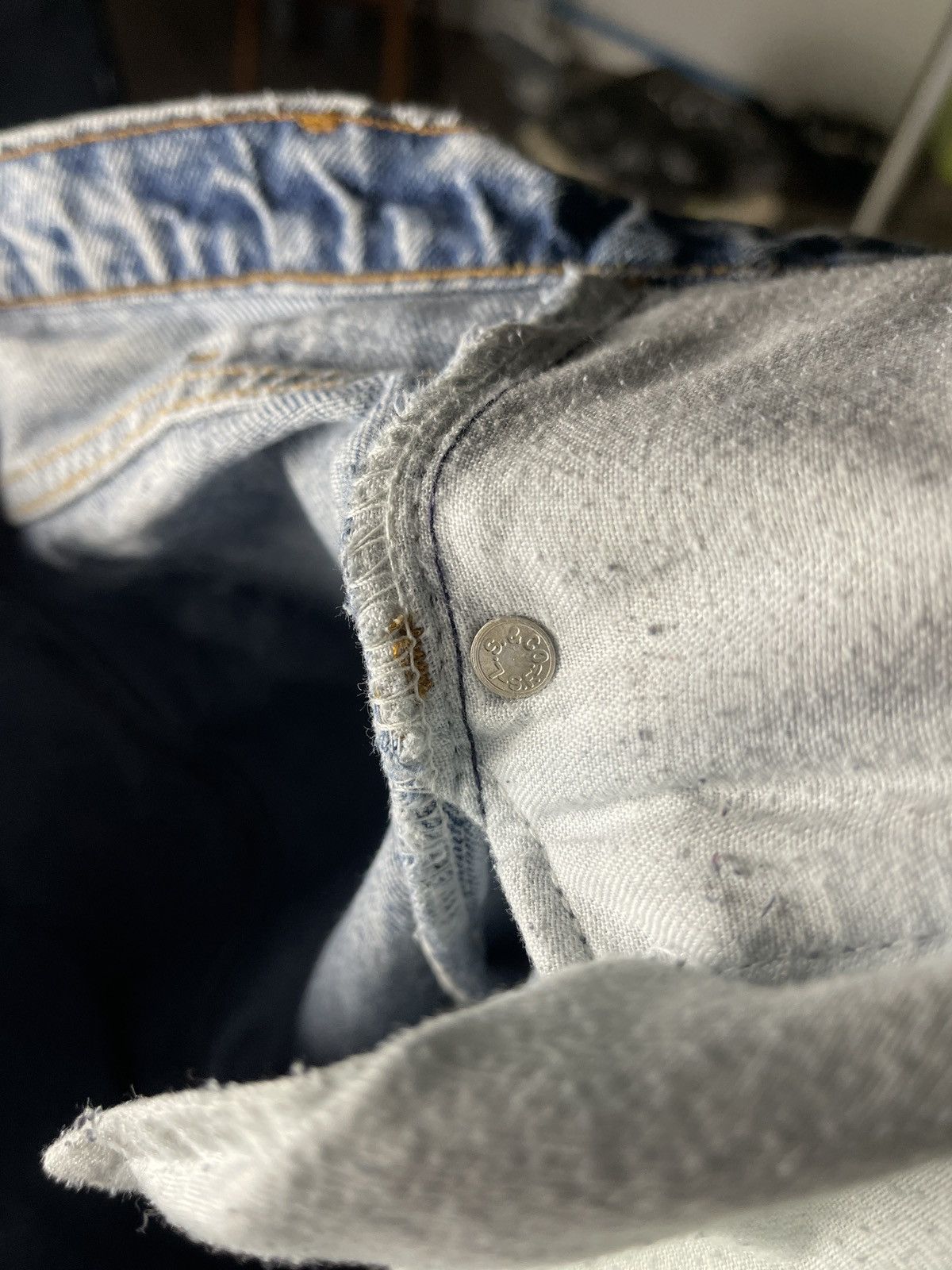 Japanese Brand × Levi's × Vintage Vintage Levis Jeans Stone Wash Levis 505 Denim Pants Size US 36 / EU 52 - 9 Thumbnail
