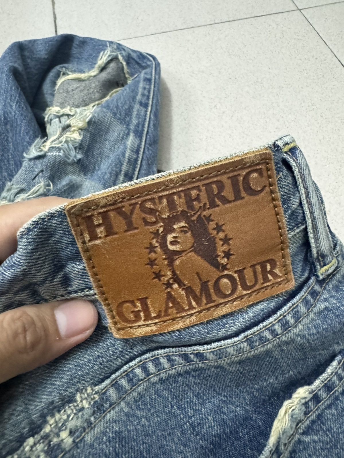 Hysteric Glamour HYSTERIC GLAMOUR DESTROYED JEANS SIZE 30 Size US 30 / EU 46 - 3 Thumbnail