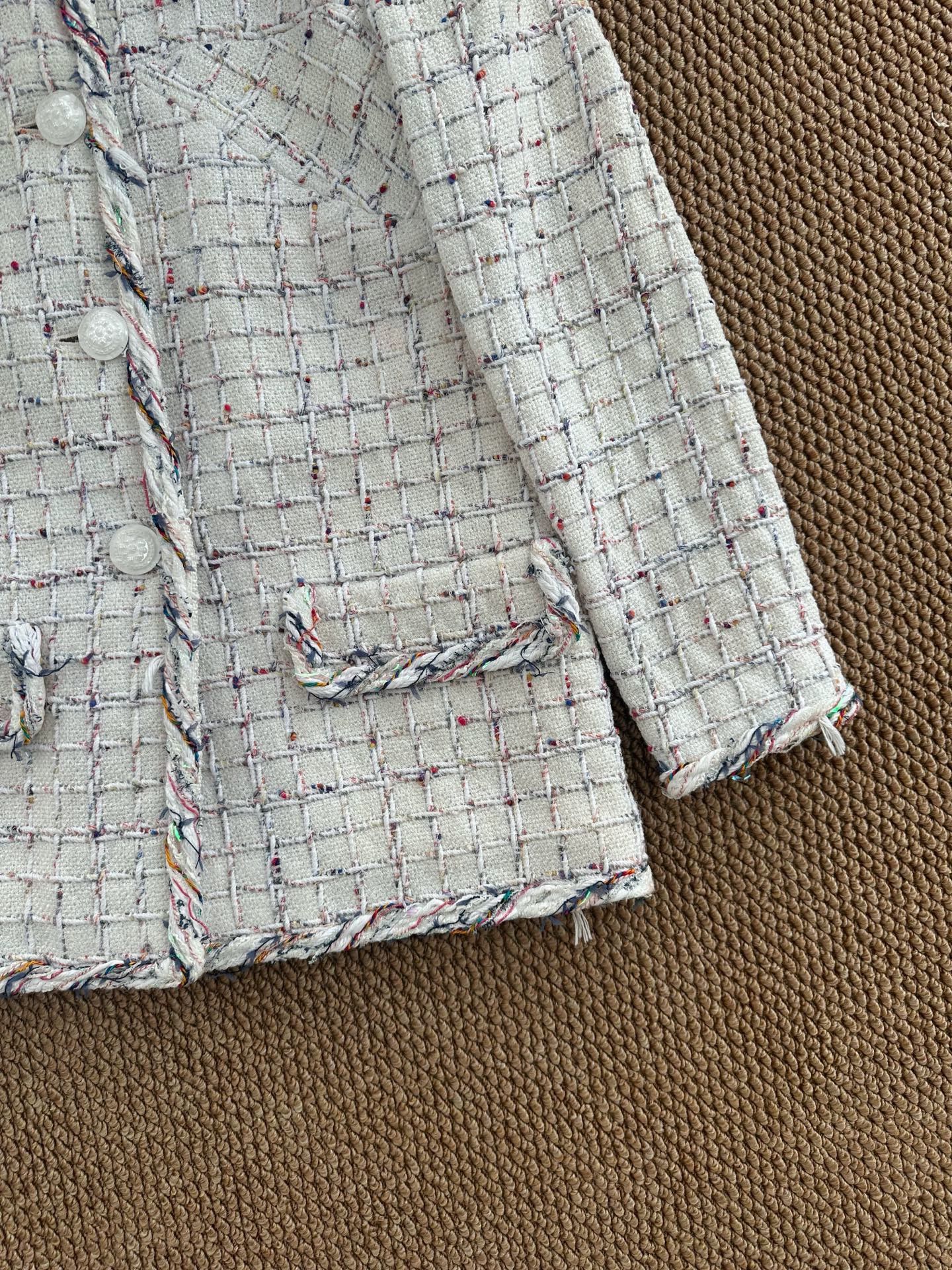 Chanel CHANEL 18S Rainbow Weave Check White Women's Jacket Size S / US 4 / IT 40 - 3 Thumbnail